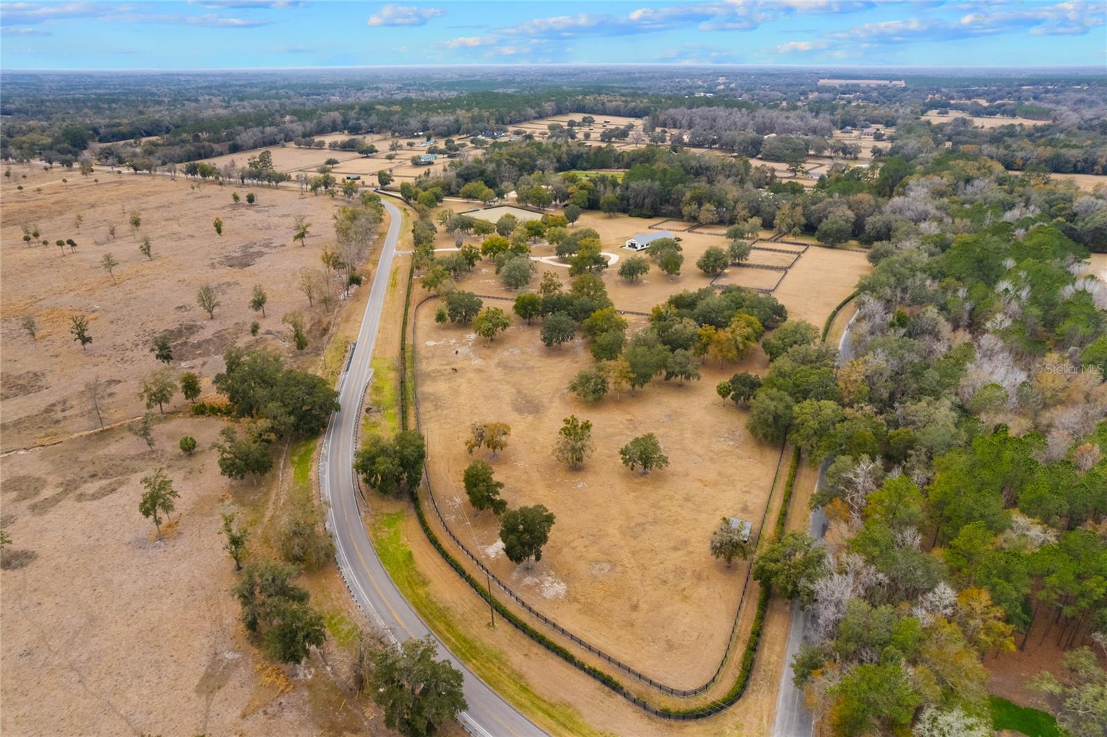 Listing photo id 88 for 12350 Nw Hwy 225 Hwy 225