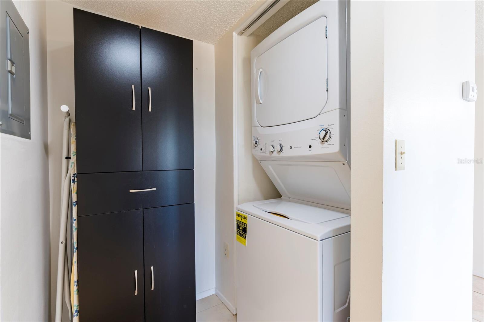 Image 16 of 32 For 2593 Countryside Boulevard 7307