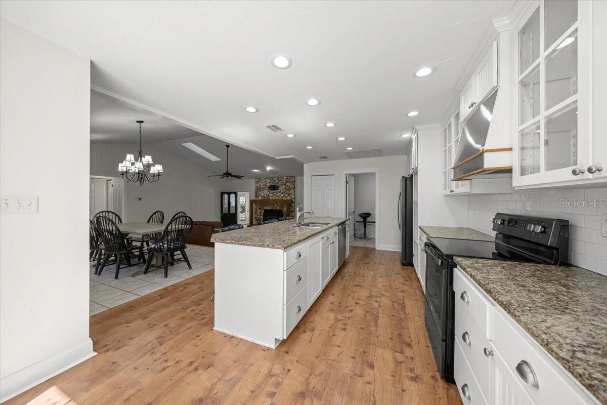 Image 17 of 68 For 23461 118th Street