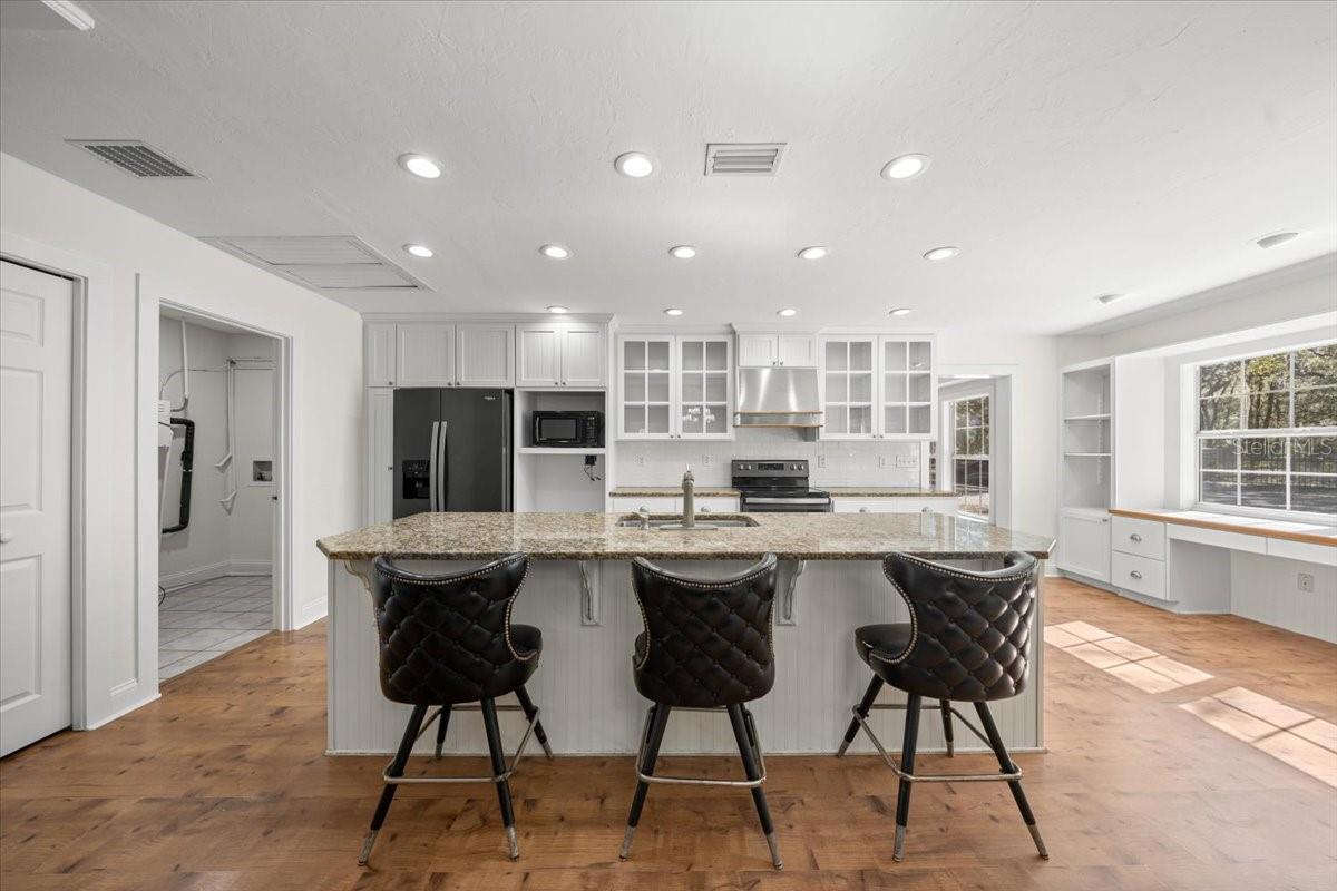 Image 19 of 68 For 23461 118th Street