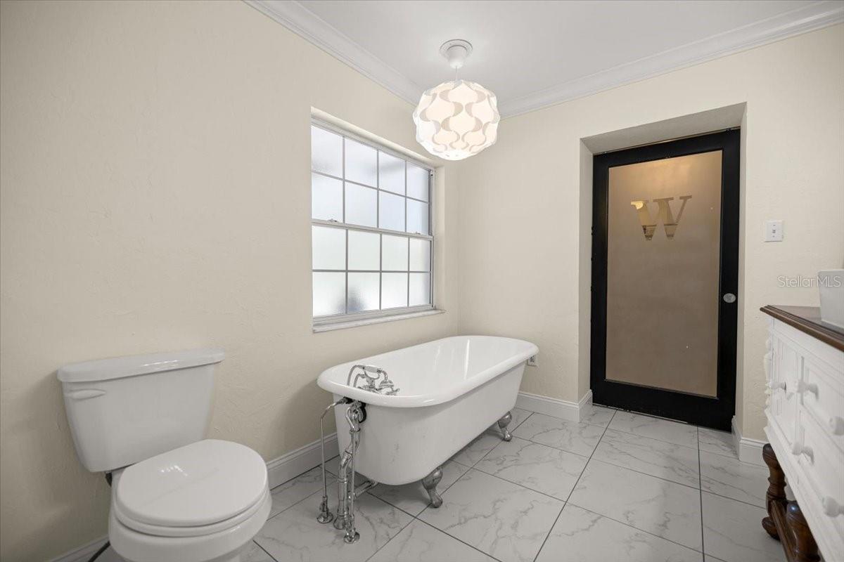 Image 27 of 68 For 23461 118th Street