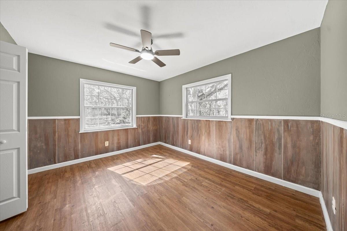 Image 29 of 68 For 23461 118th Street