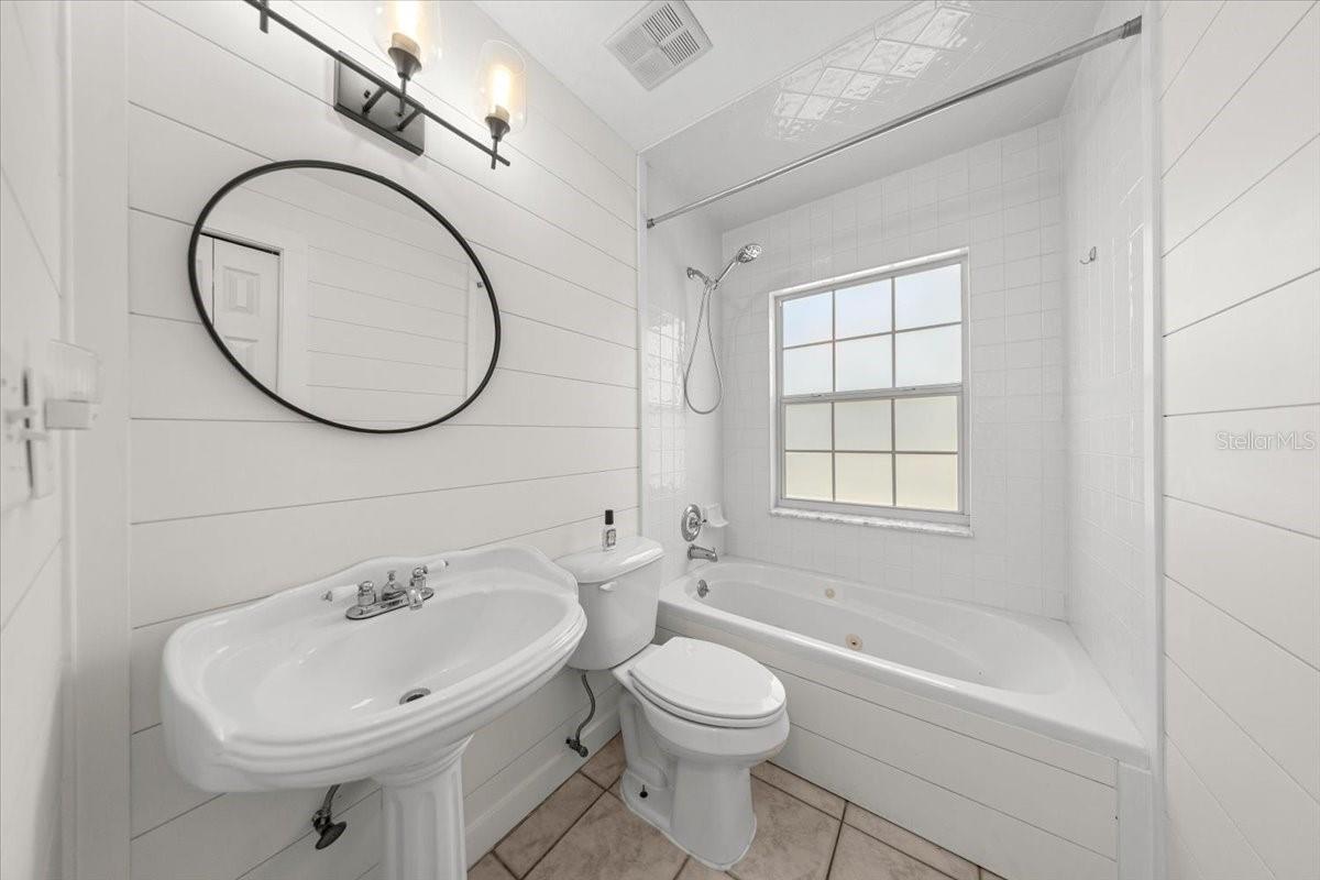 Image 31 of 68 For 23461 118th Street