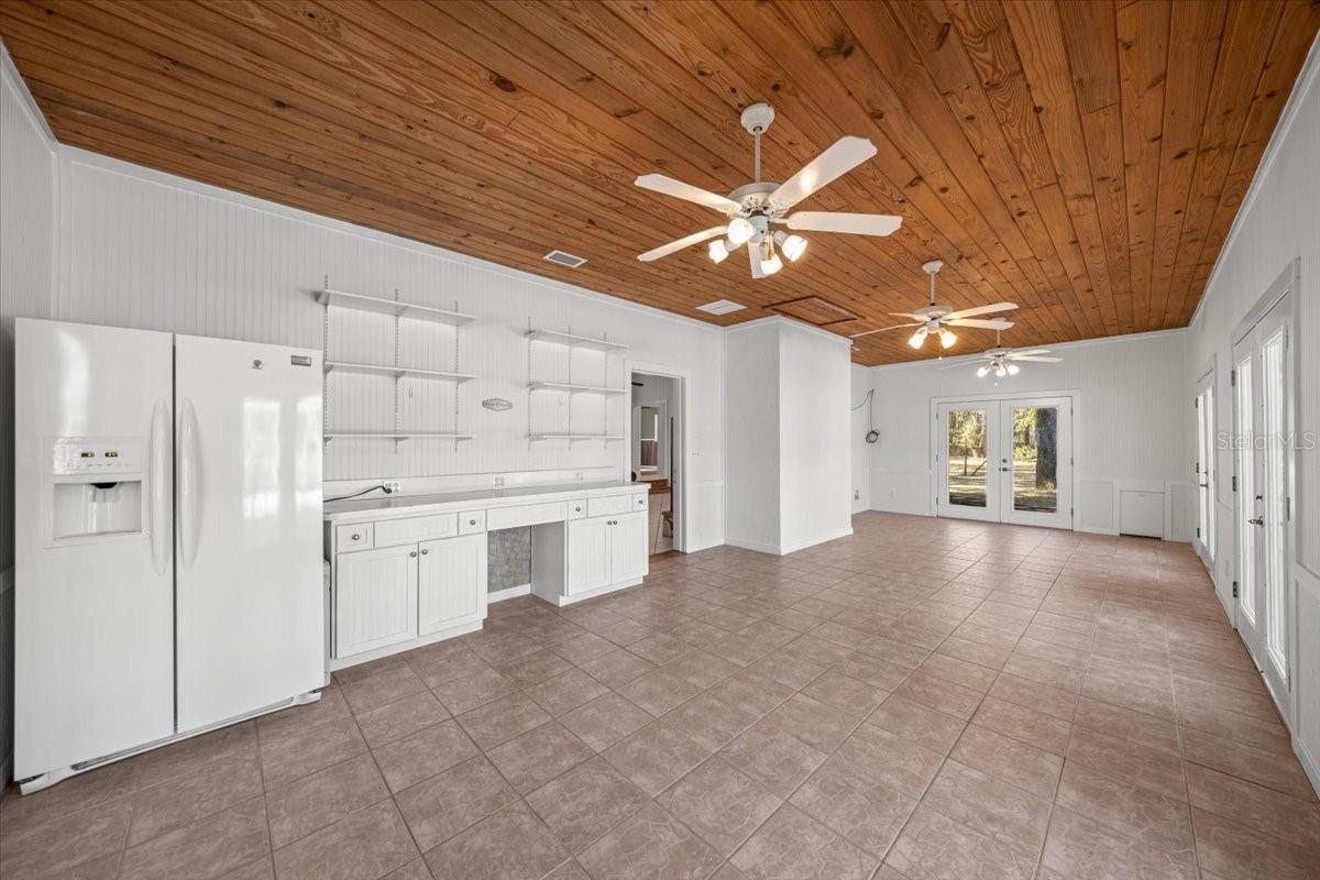 Image 38 of 68 For 23461 118th Street