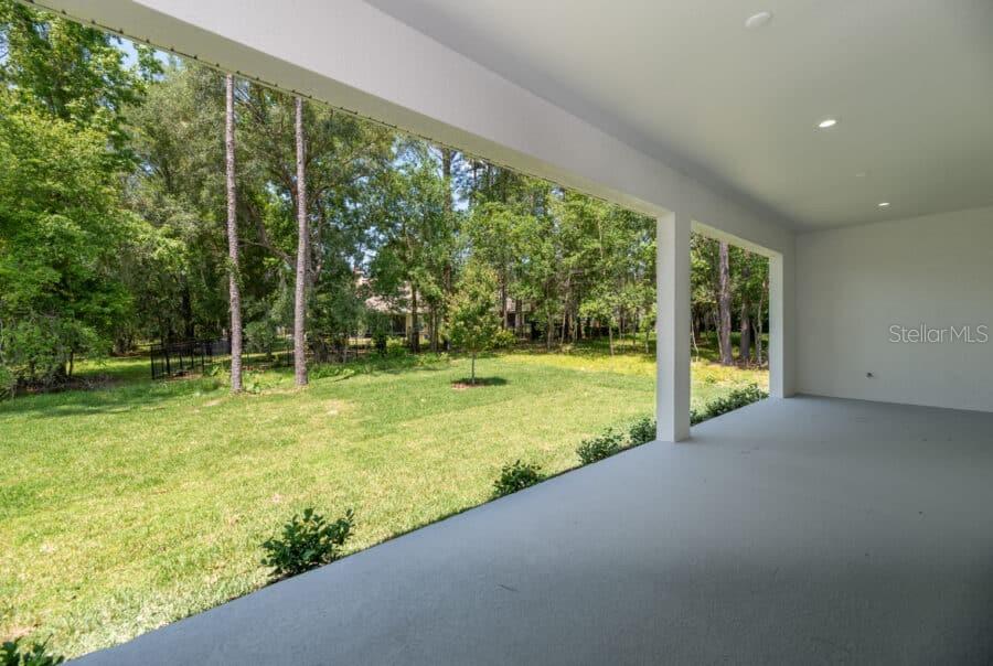 Image 2 of 14 For 2050 79th Loop