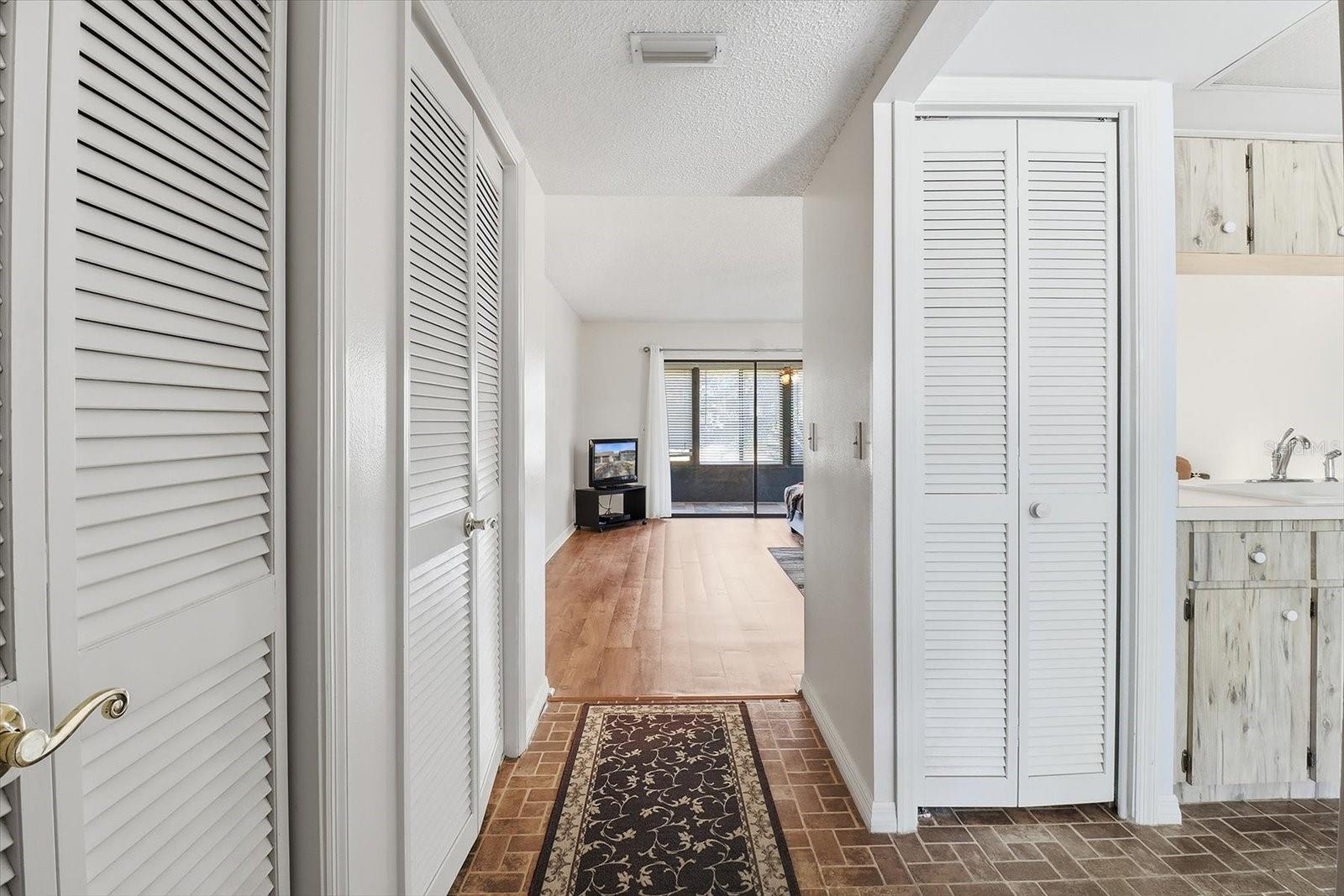 Image 8 of 39 For 3966 Spanish Moss Point