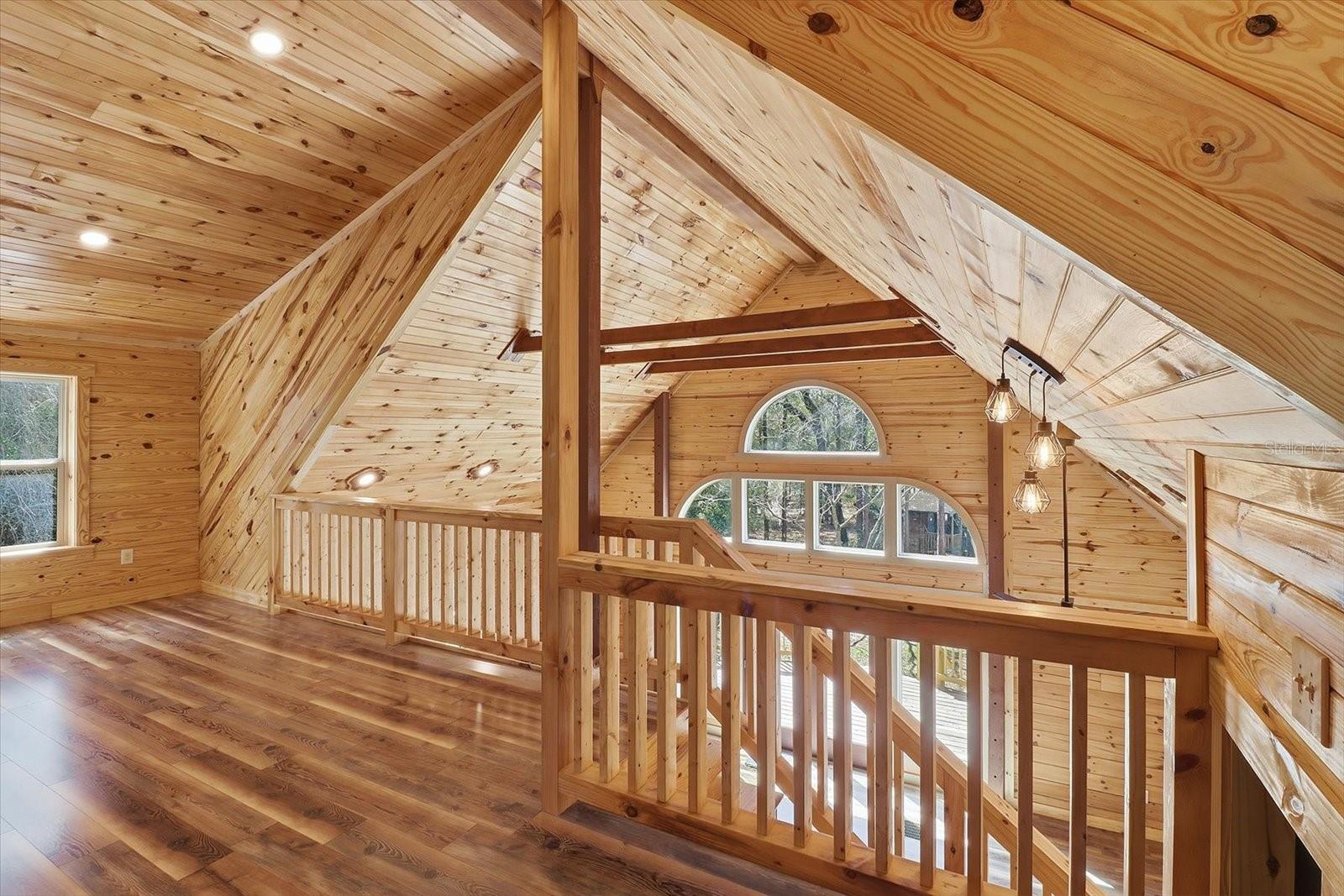 Listing photo id 26 for 8863 Evans Avenue