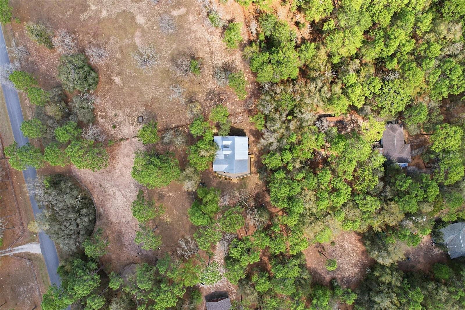 Listing photo id 54 for 8863 Evans Avenue