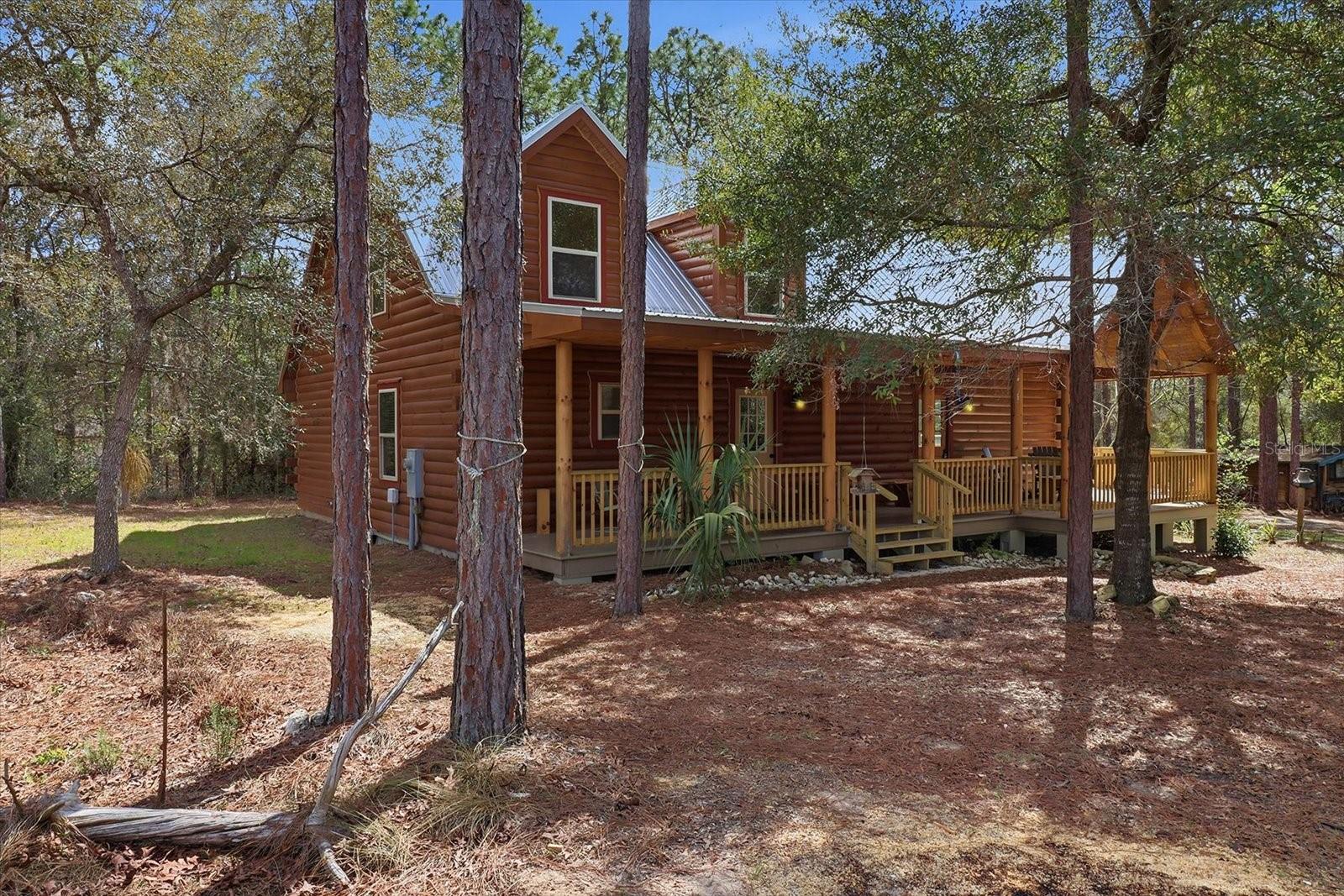 Listing photo id 4 for 8863 Evans Avenue