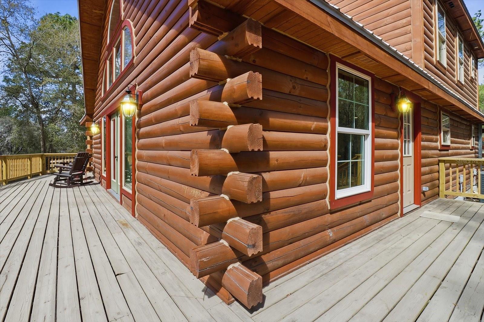 Listing photo id 7 for 8863 Evans Avenue