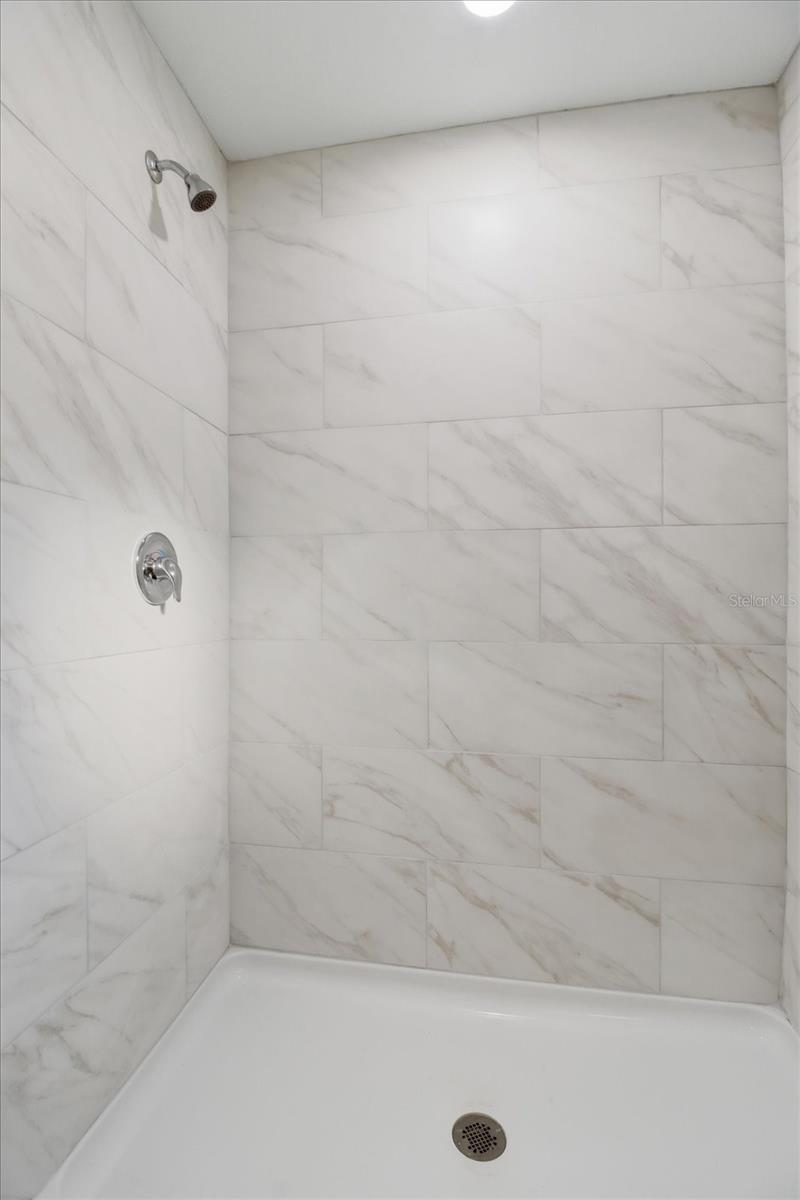 Listing photo id 29 for 2992 Camilo Drive