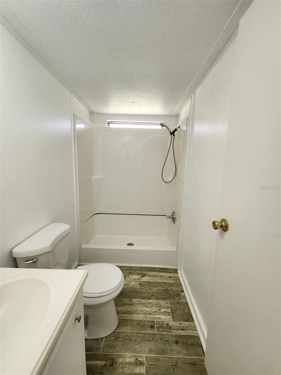 Image 12 of 14 For 2122 Cr 426  