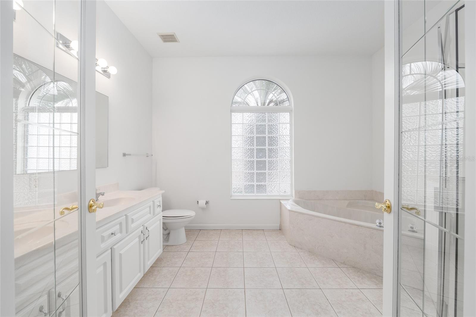 Image 33 of 58 For 5888 21st Street