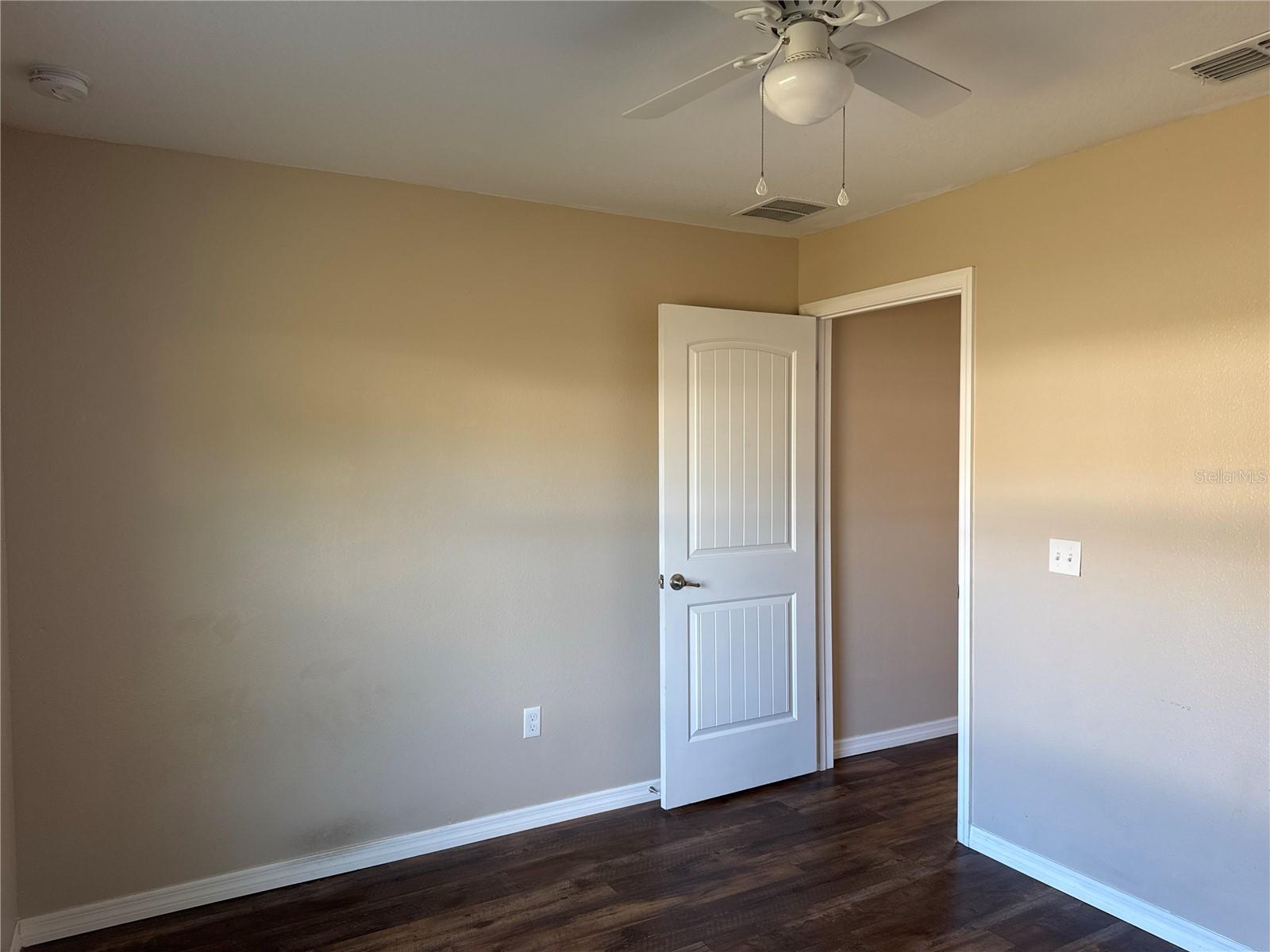 Image 18 of 38 For 4000 139th Street Road