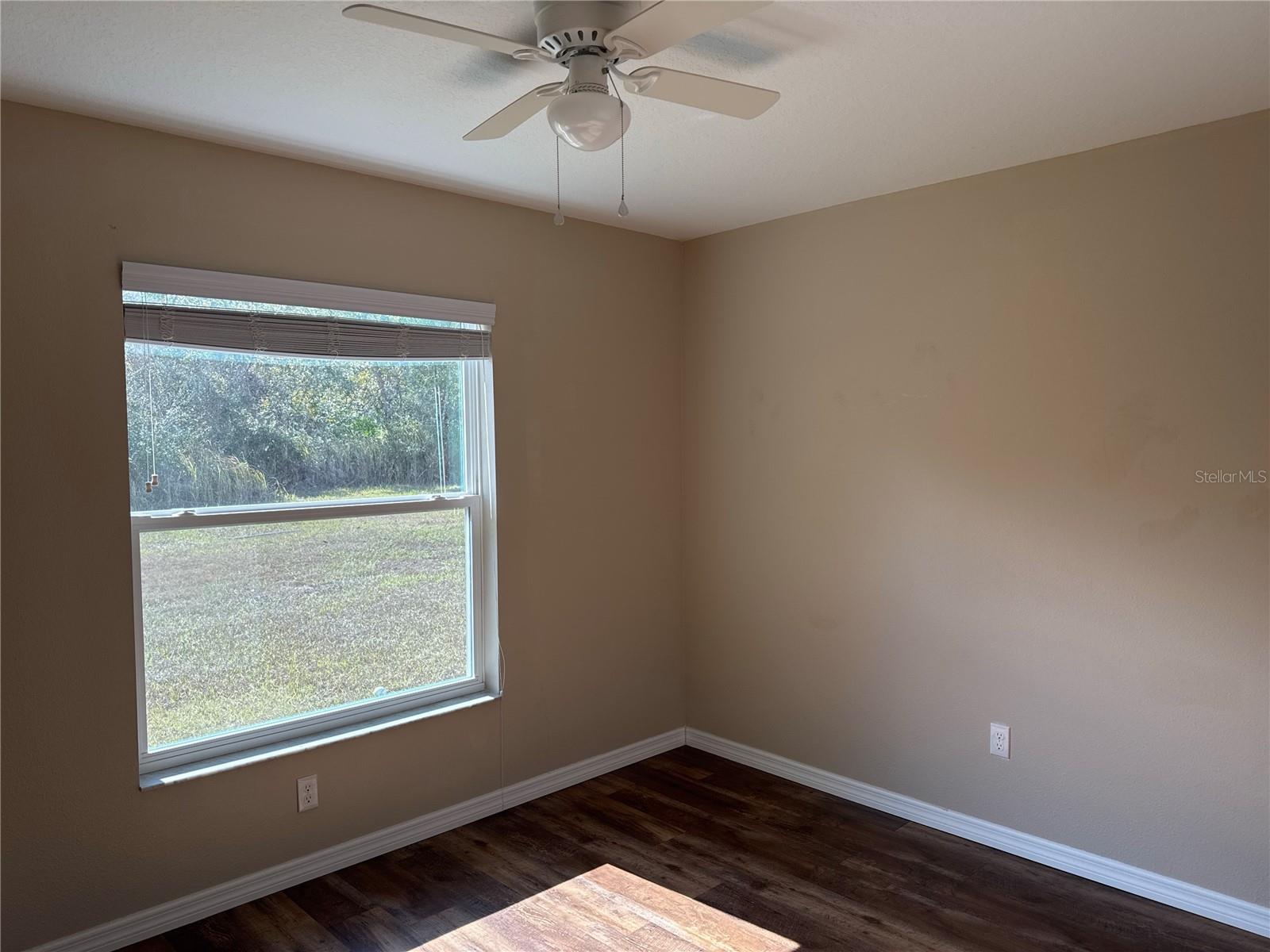 Image 24 of 38 For 4000 139th Street Road