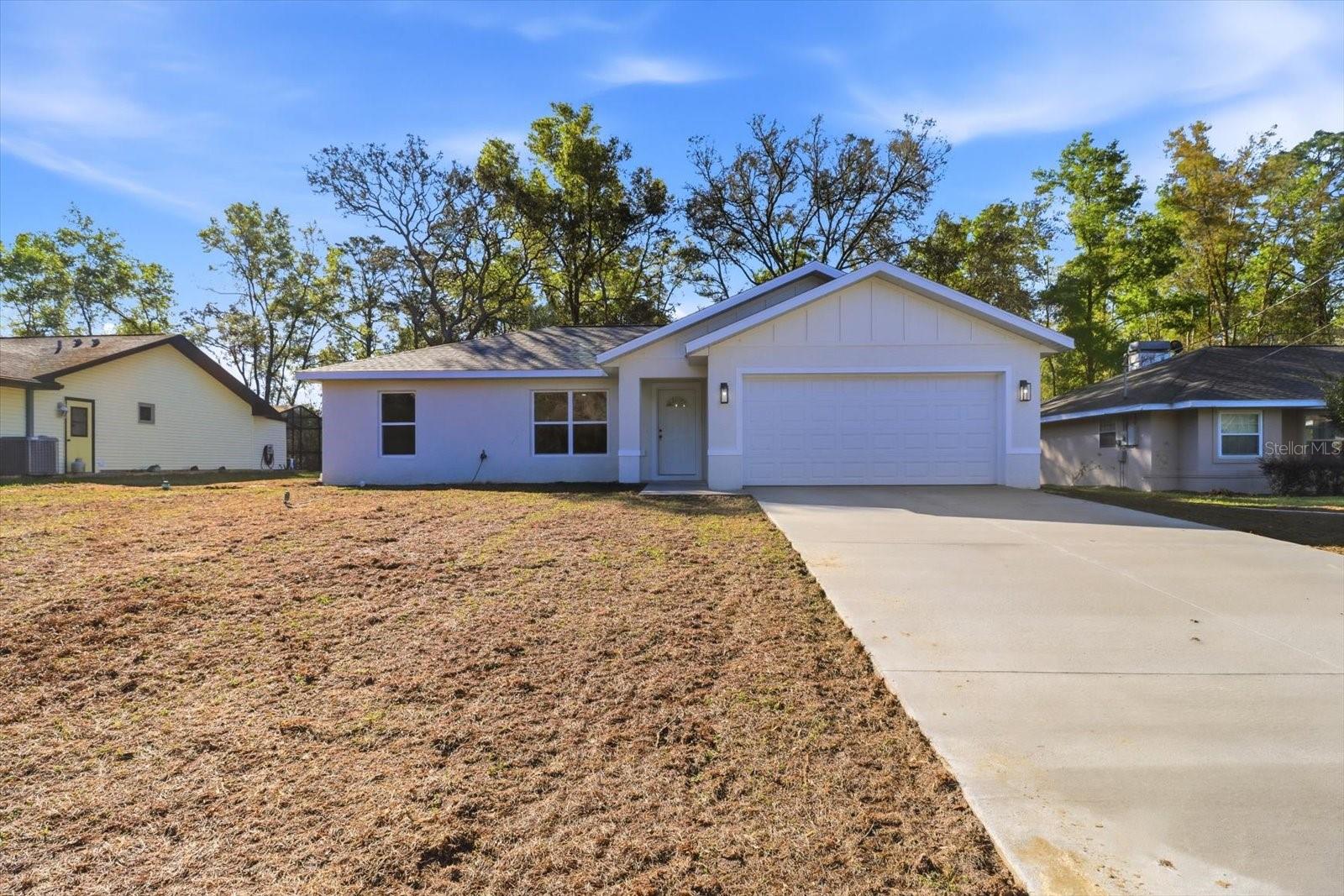 Listing photo id 1 for 2980 Camilo Drive