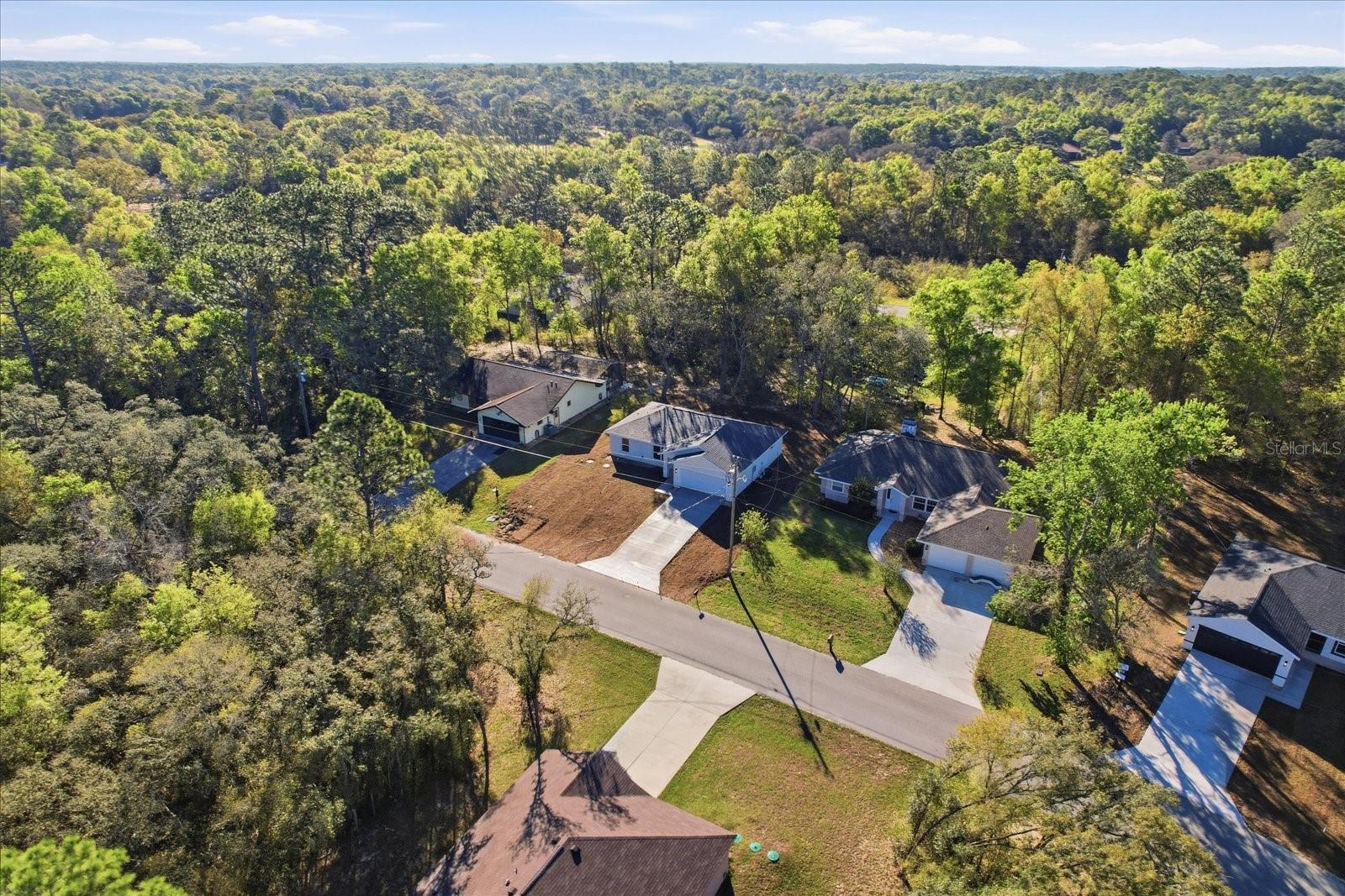 Listing photo id 40 for 2980 Camilo Drive