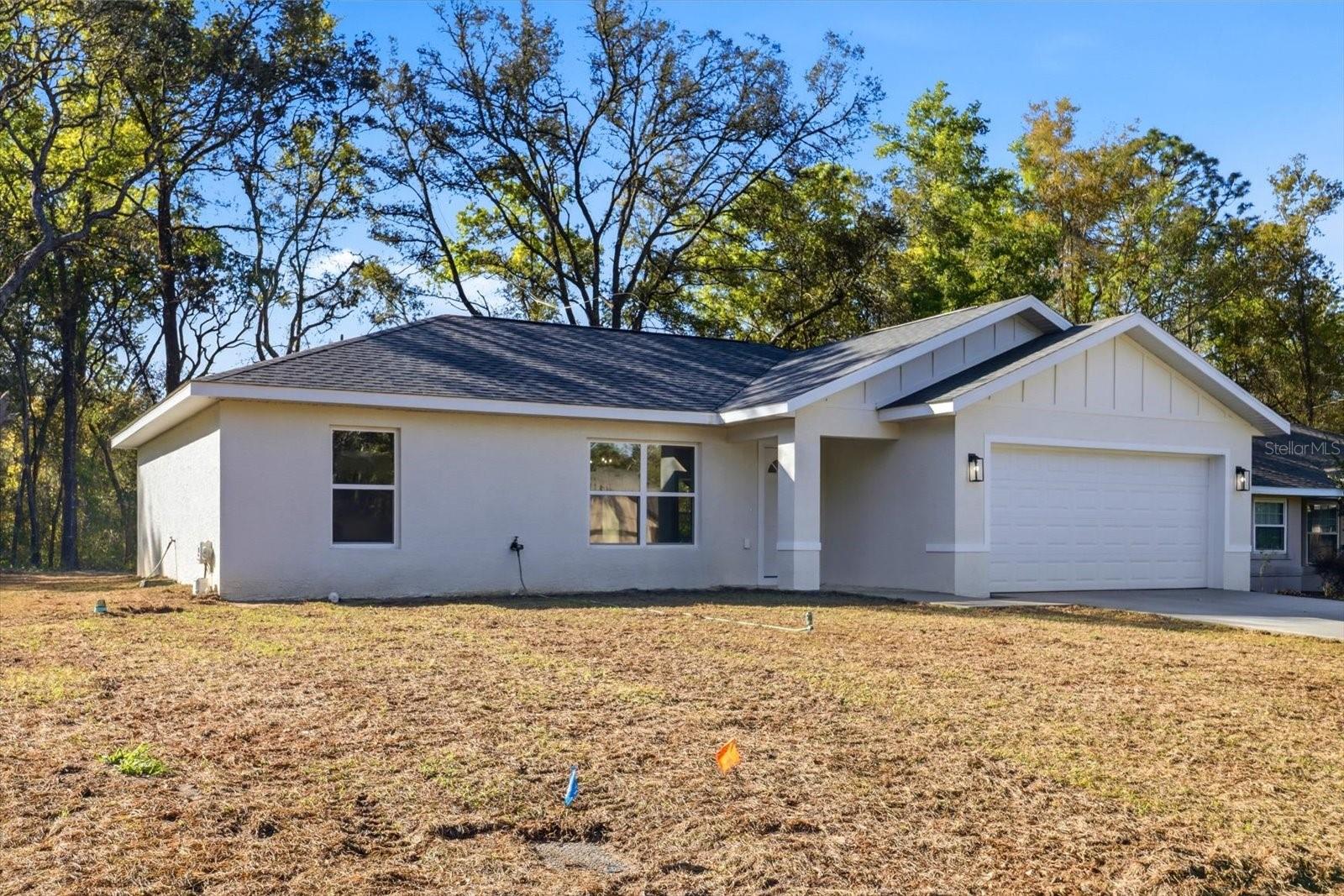 Listing photo id 3 for 2980 Camilo Drive