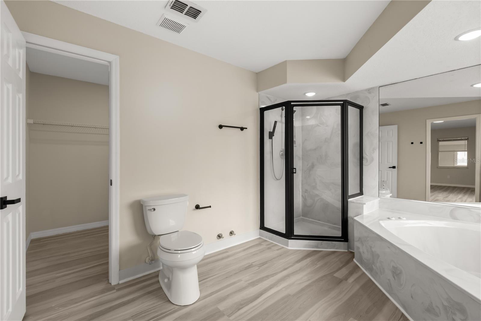 Image 27 of 34 For 15690 46th Circle