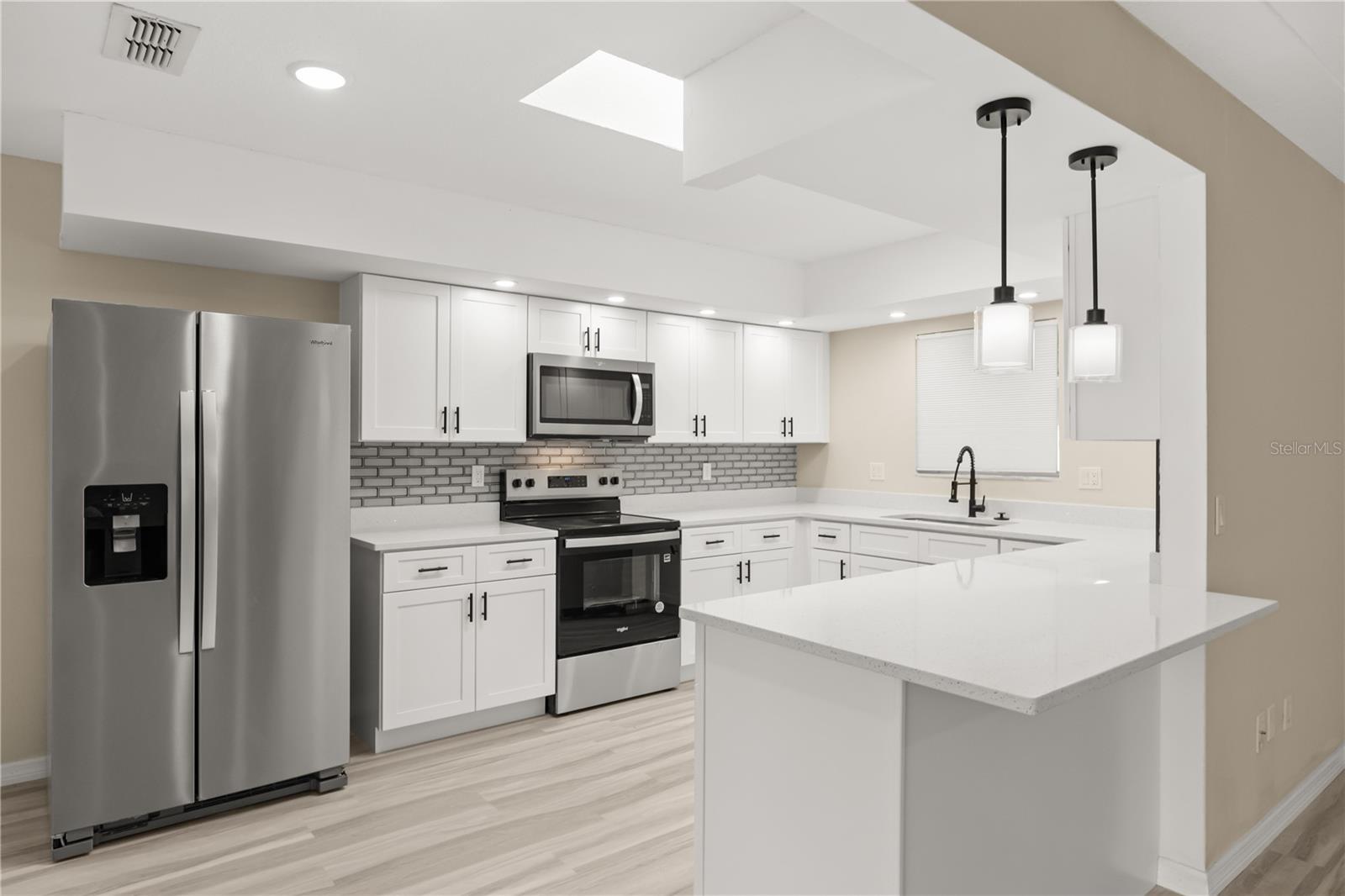 Image 9 of 34 For 15690 46th Circle