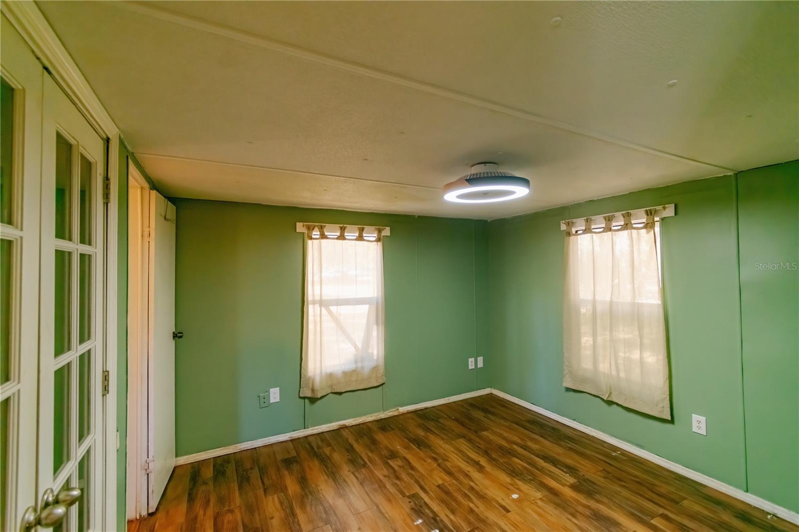 Image 11 of 26 For 2958 161st Place