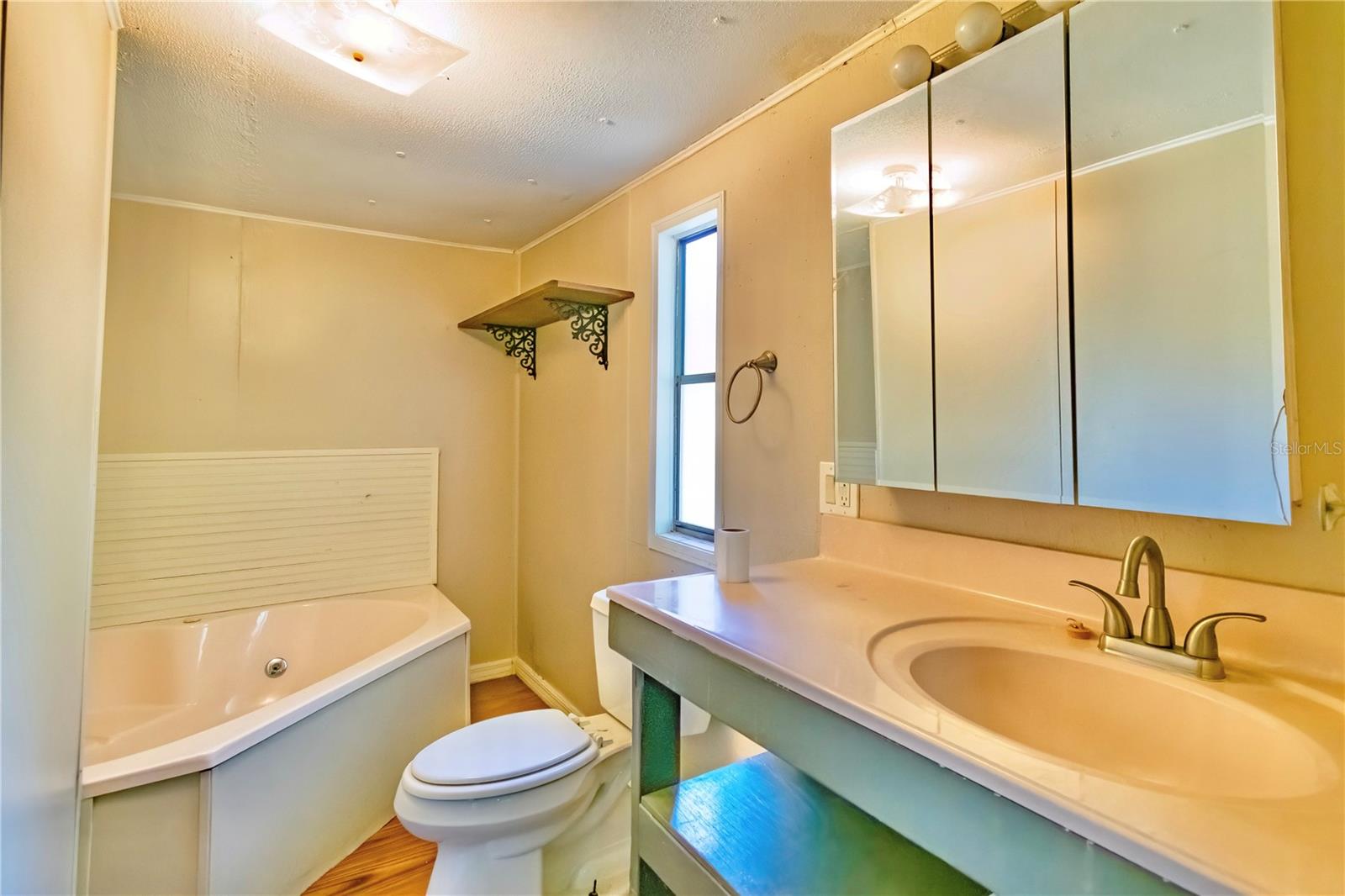 Image 15 of 26 For 2958 161st Place