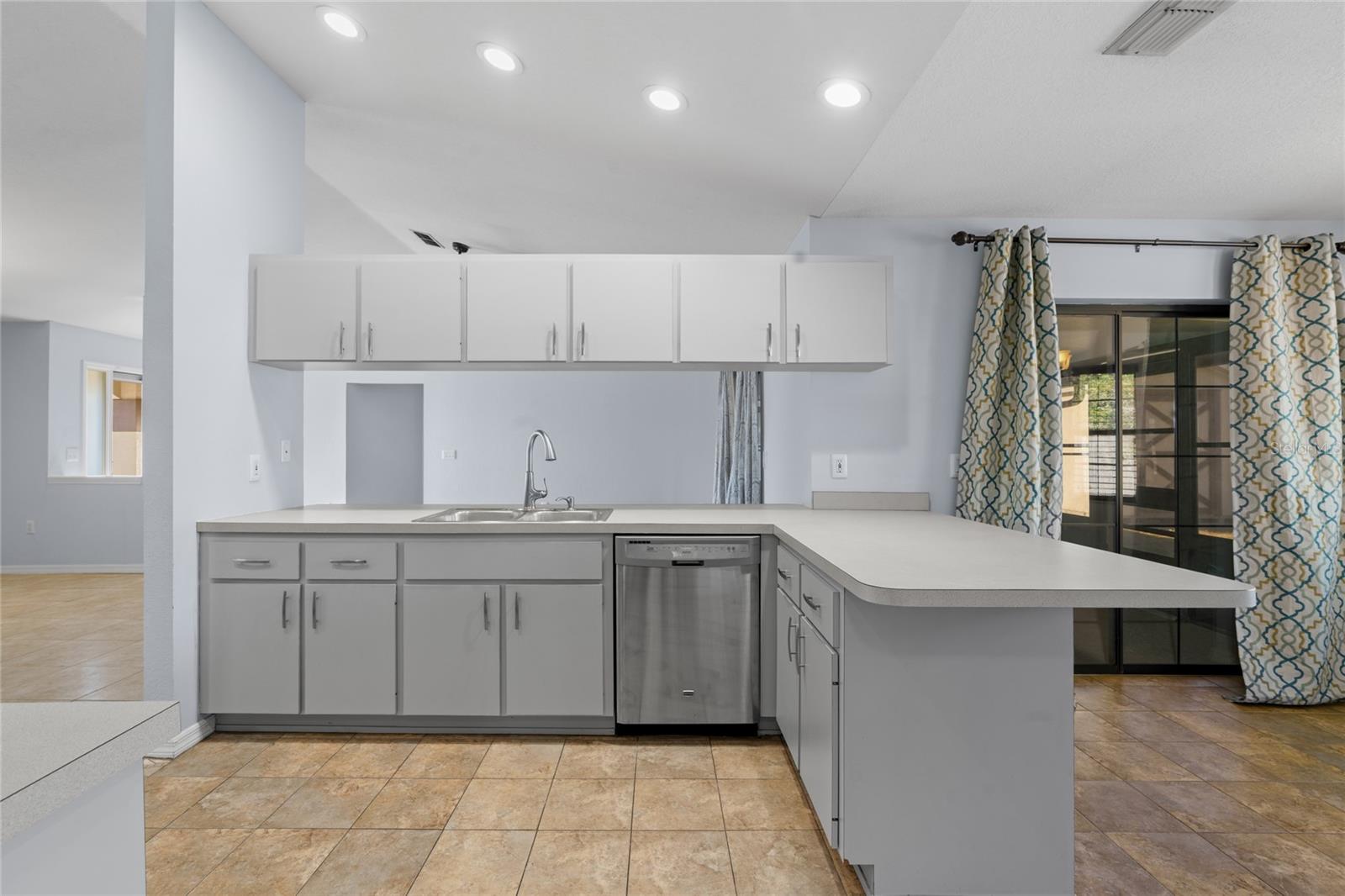 Image 10 of 30 For 3345 41st Place