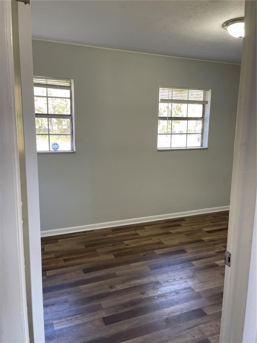 Image 3 of 12 For 15020 41st Terrace