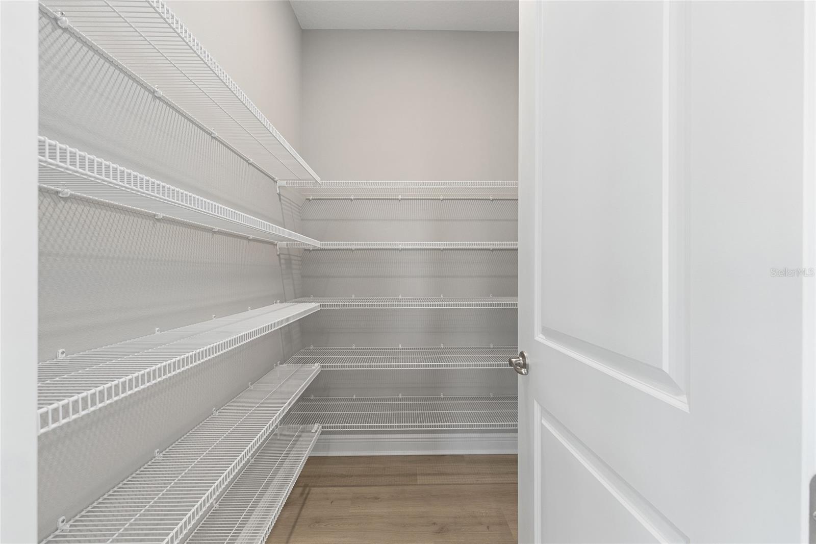 Image 28 of 48 For 10128 106th Circle