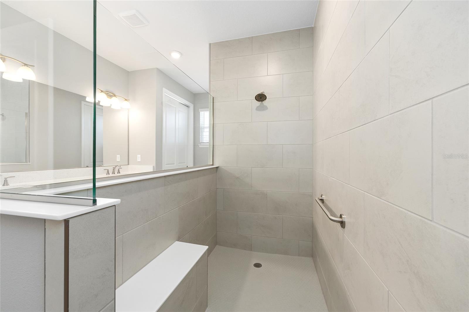 Image 35 of 48 For 10128 106th Circle