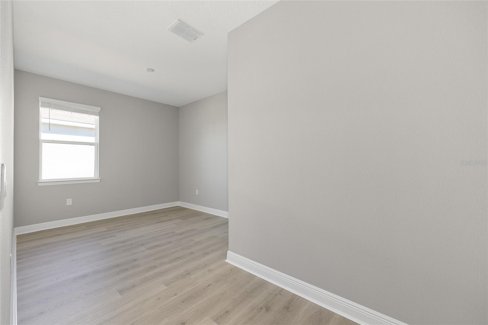 Image 36 of 48 For 10128 106th Circle