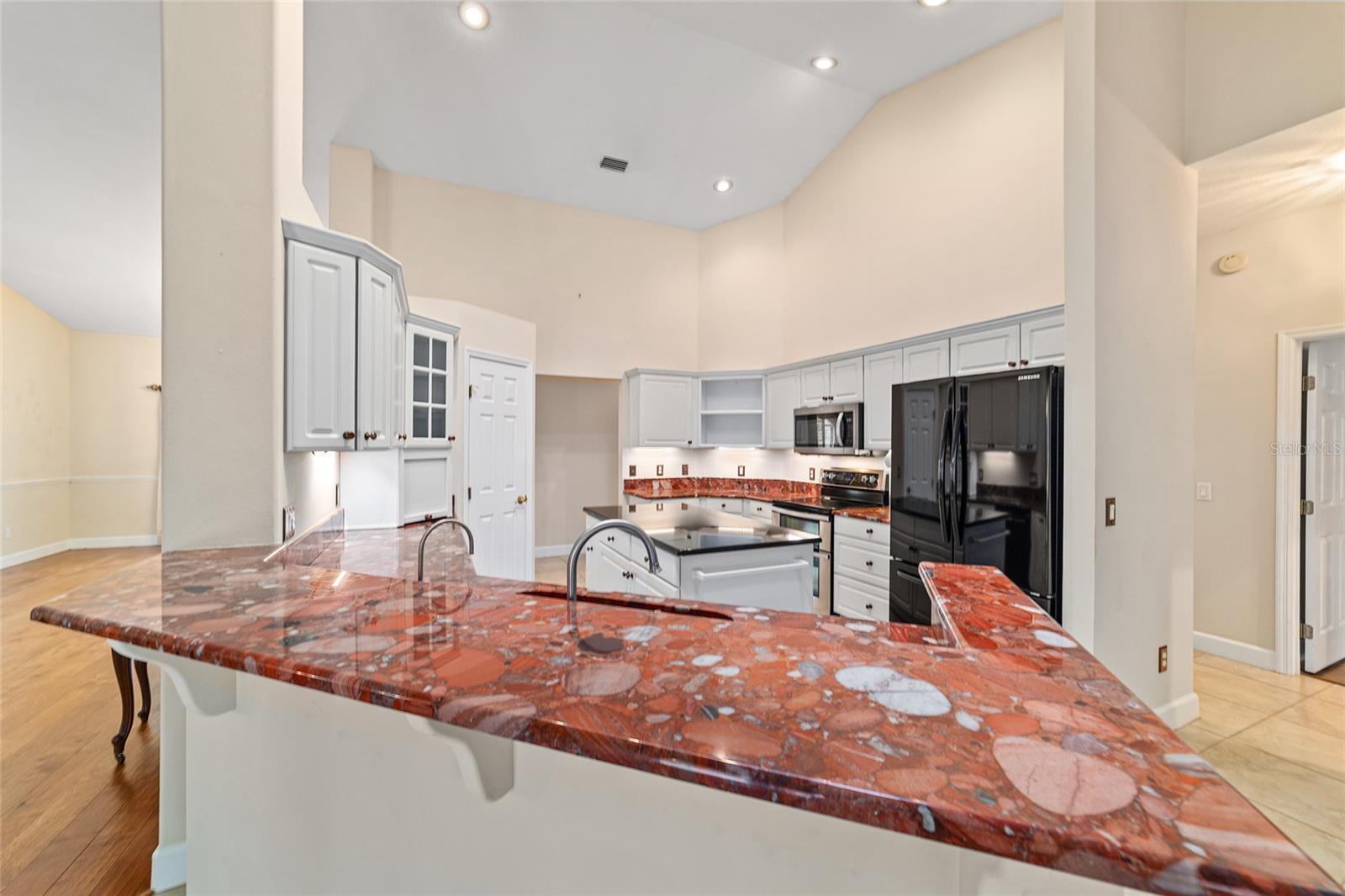 Image 20 of 63 For 7939 12th Circle