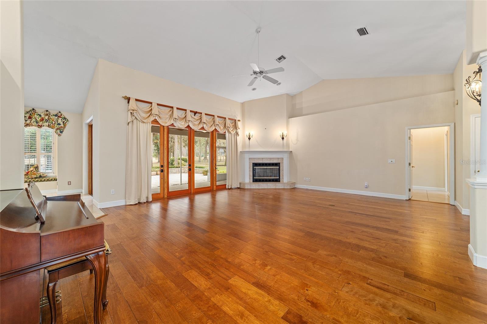 Image 7 of 63 For 7939 12th Circle