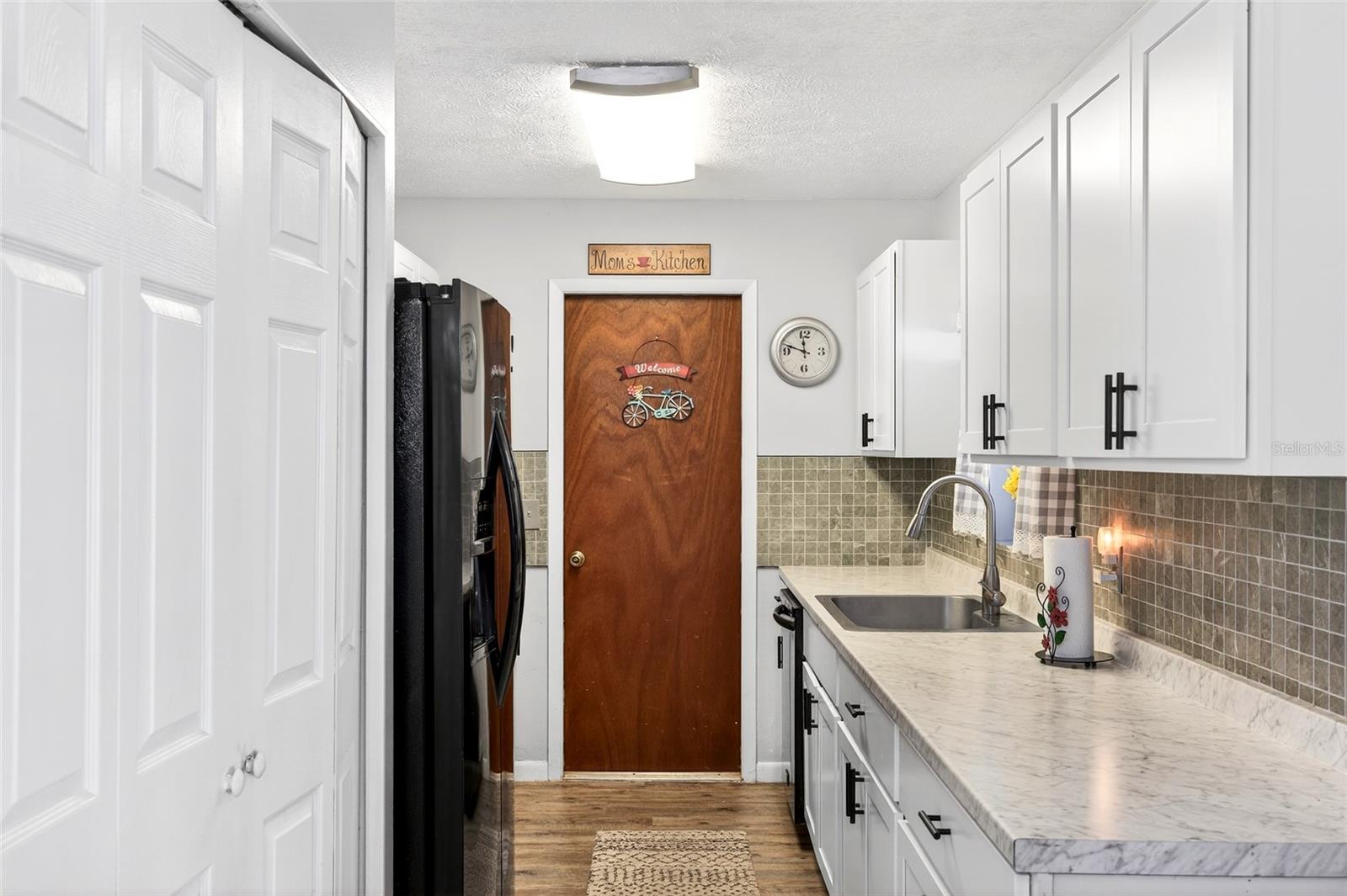 Image 9 of 23 For 5870 55th Court