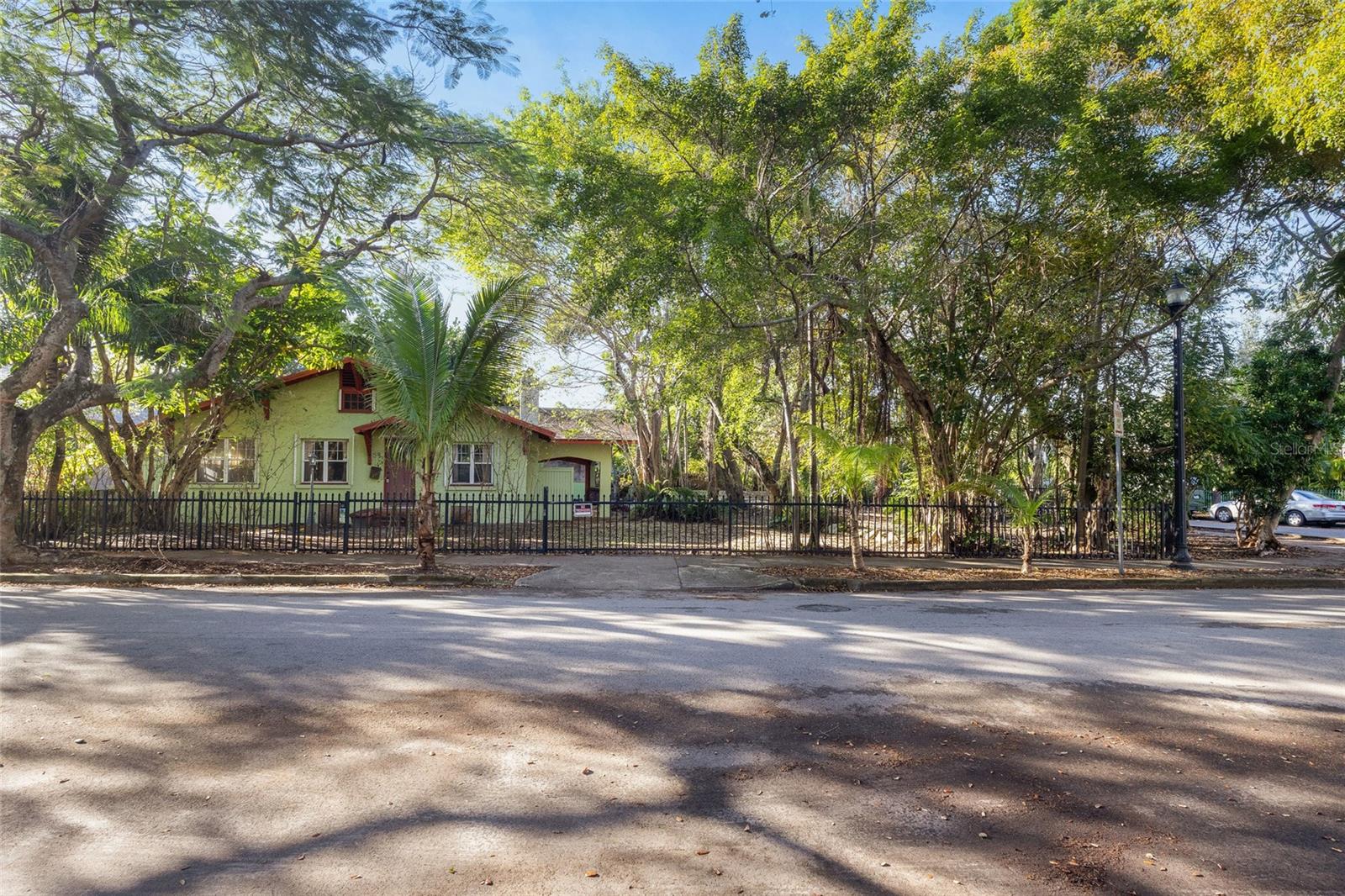 Image 3 of 9 For 58 48th Street