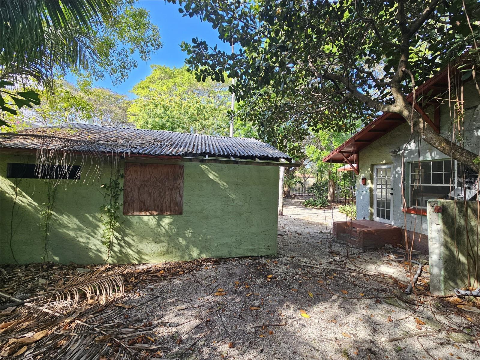 Image 8 of 9 For 58 48th Street