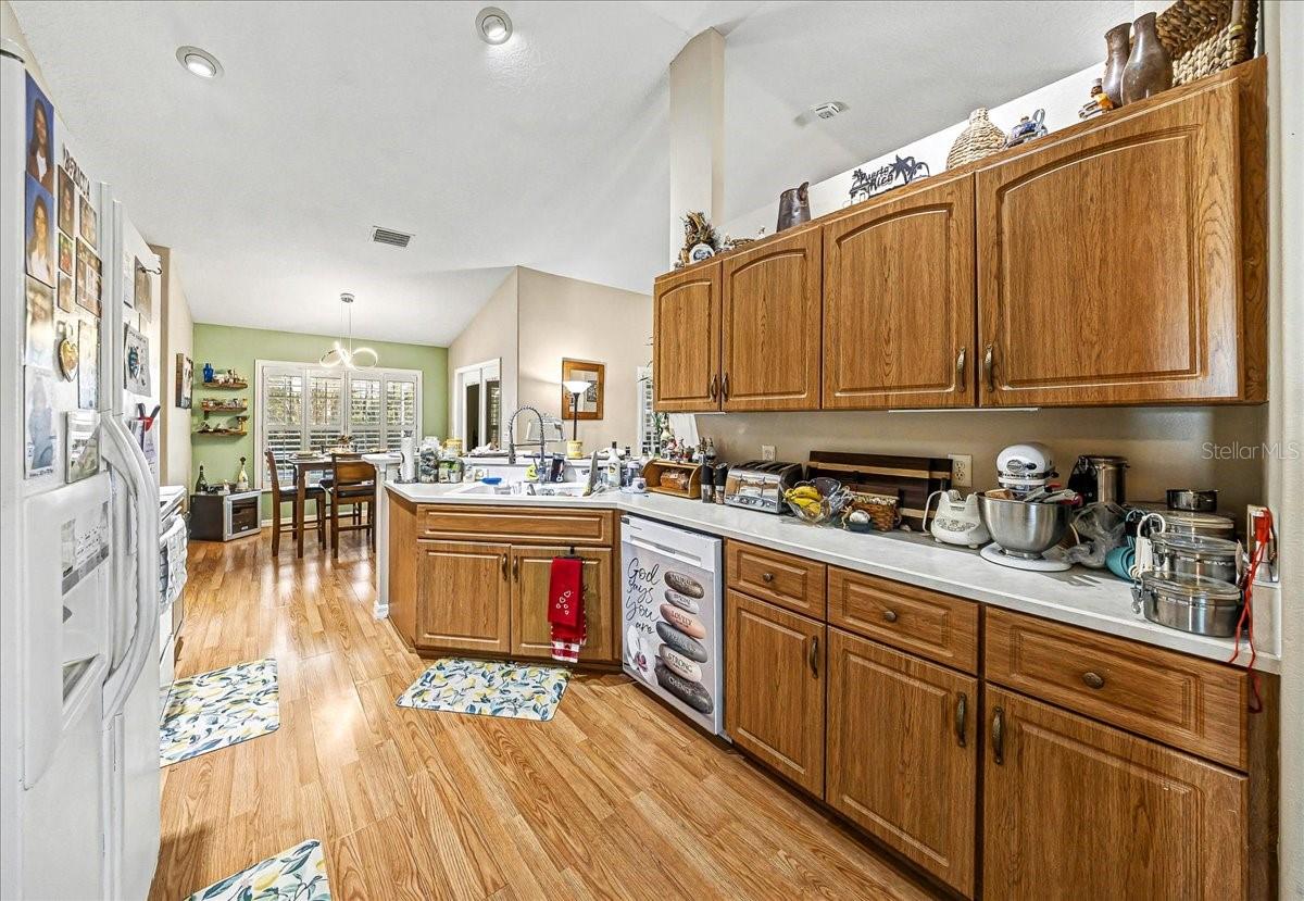 Image 10 of 48 For 6607 11th Loop