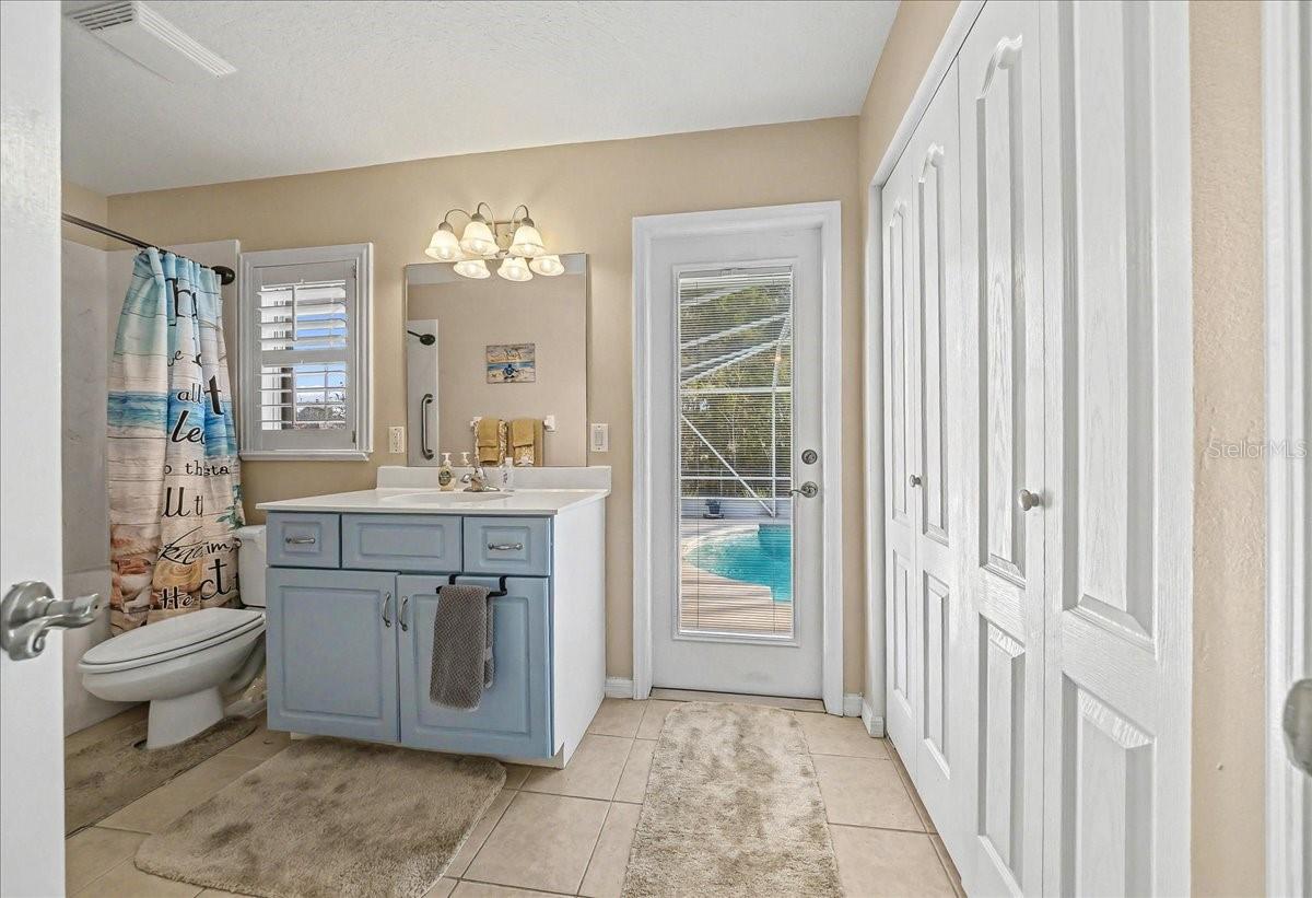 Image 23 of 48 For 6607 11th Loop