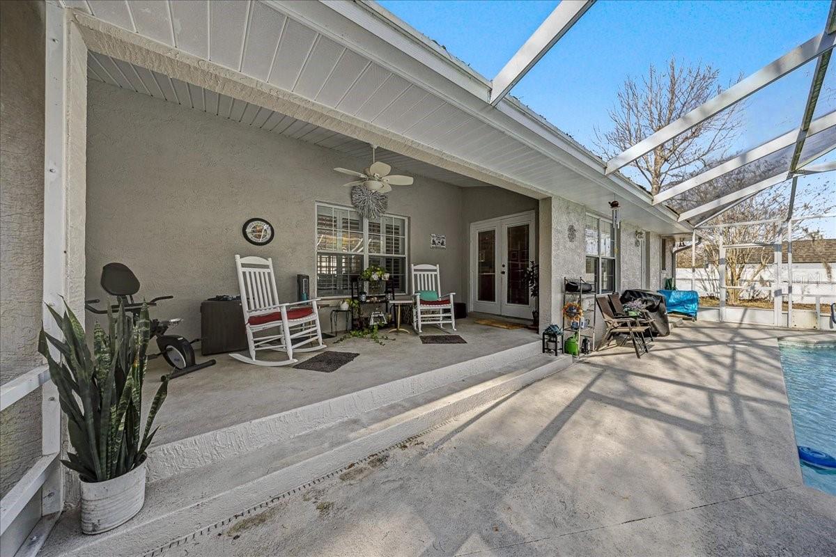 Image 30 of 48 For 6607 11th Loop