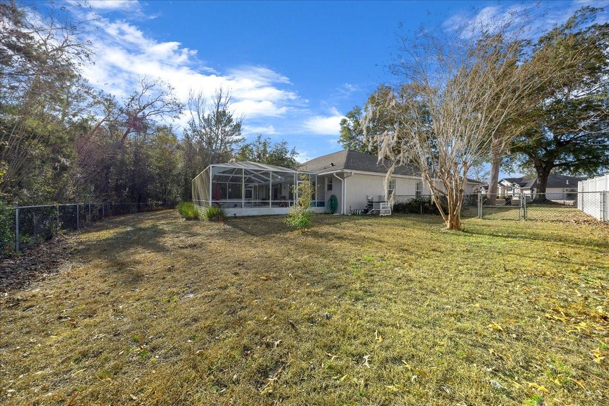 Image 42 of 48 For 6607 11th Loop