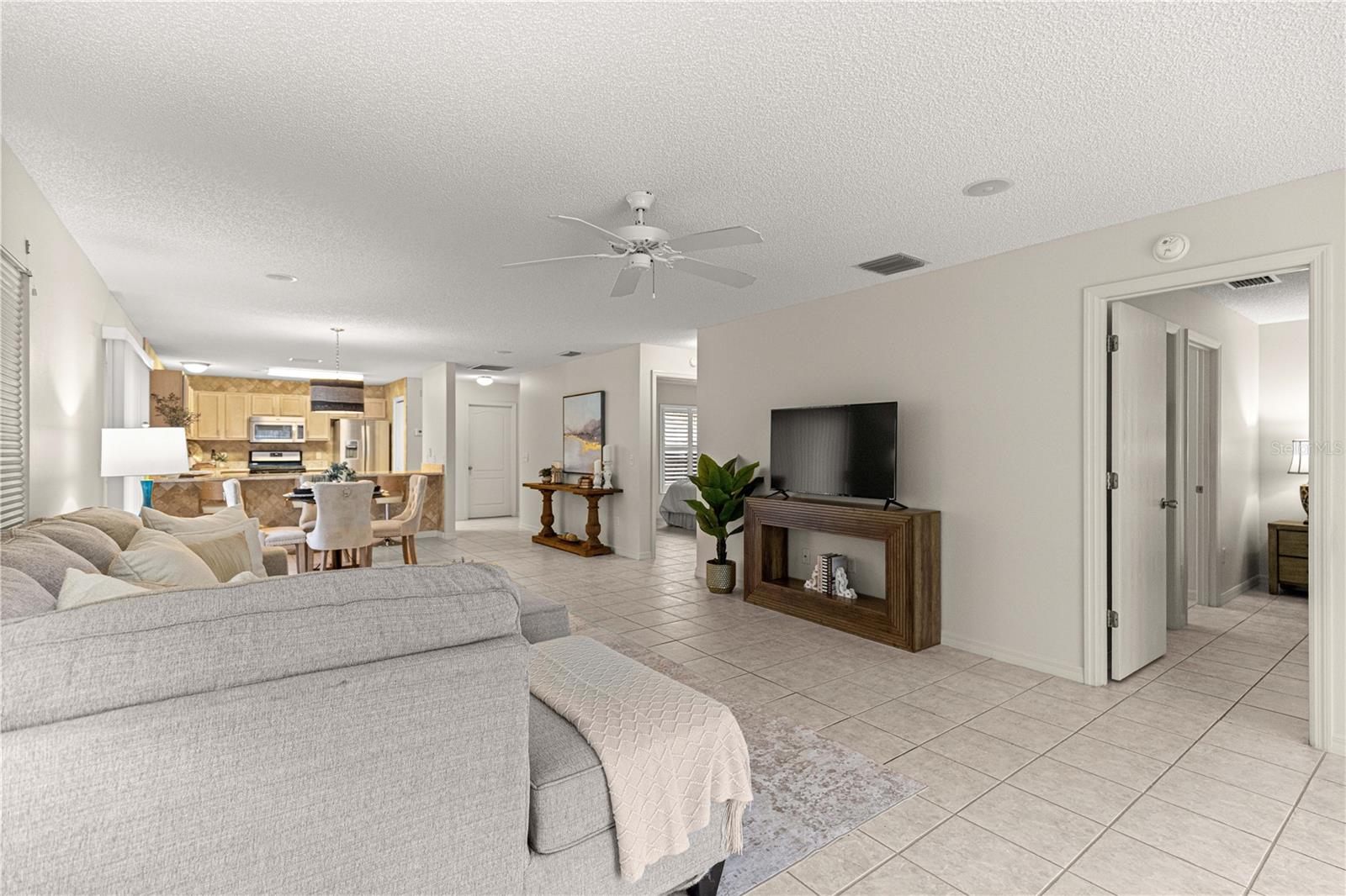 Image 22 of 44 For 3024 Macon Court