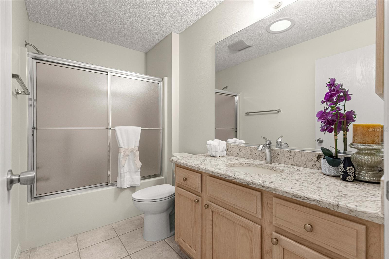 Image 32 of 44 For 3024 Macon Court