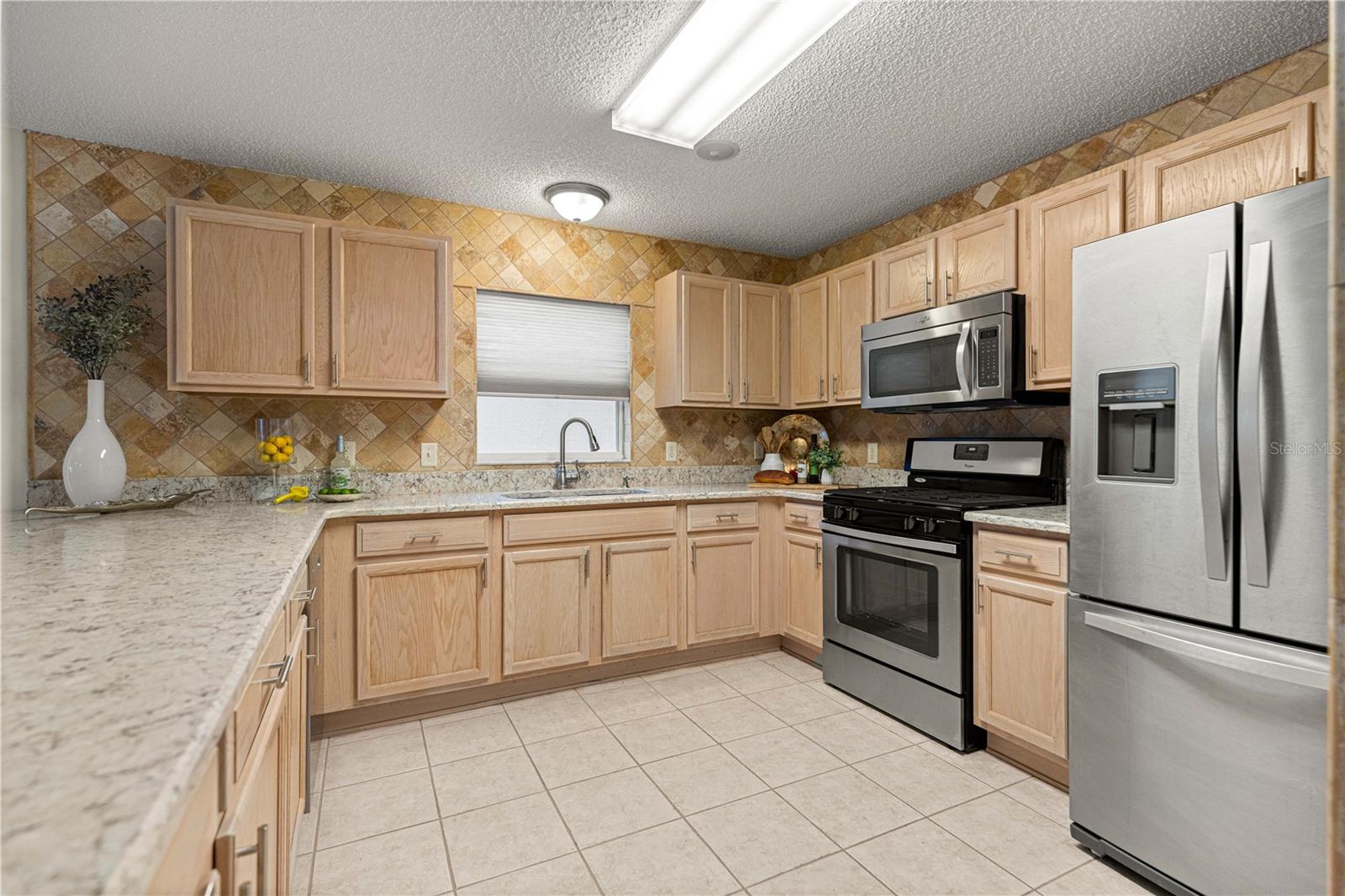 Image 9 of 44 For 3024 Macon Court