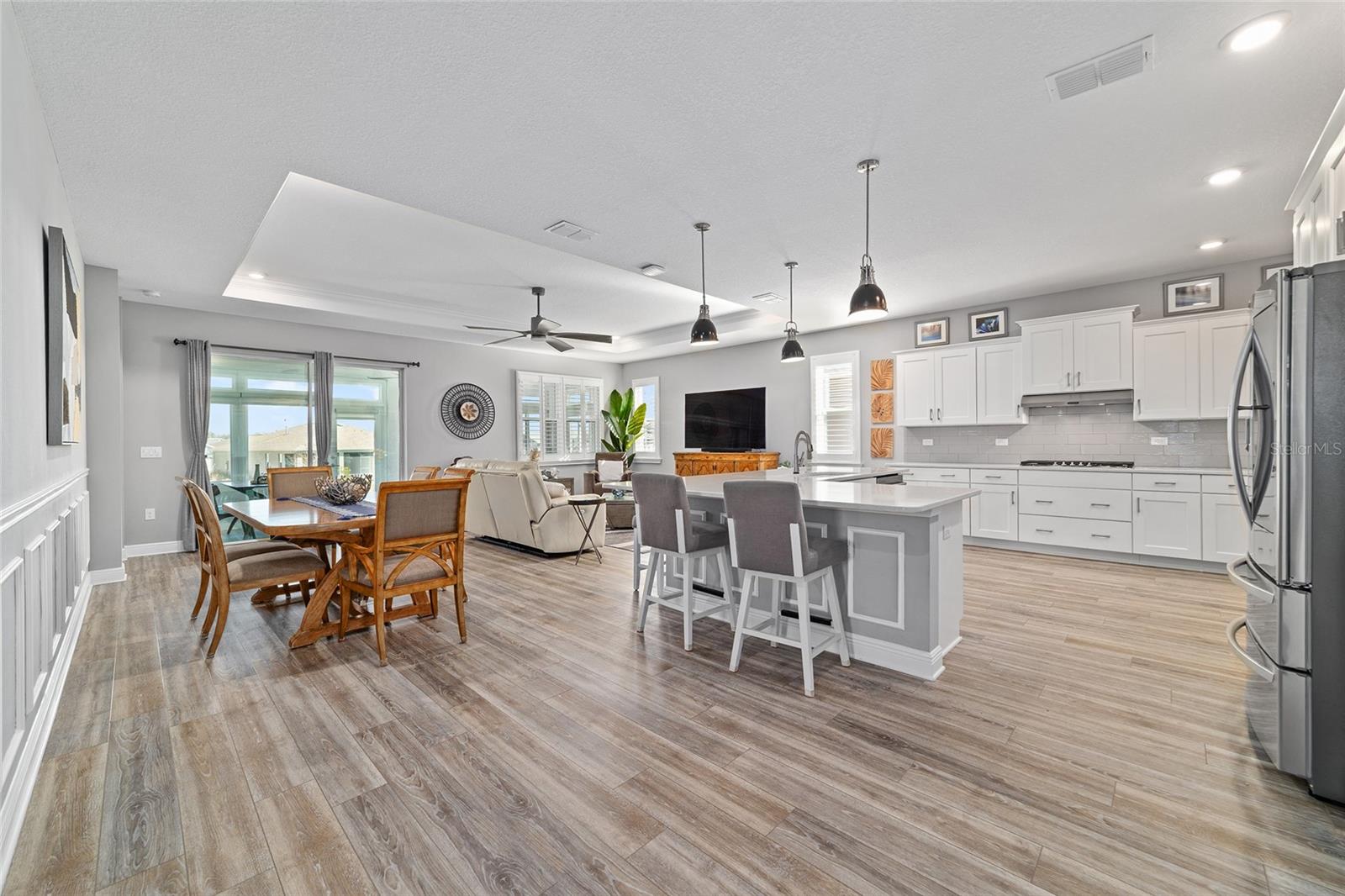 Image 12 of 65 For 9013 79th Lane