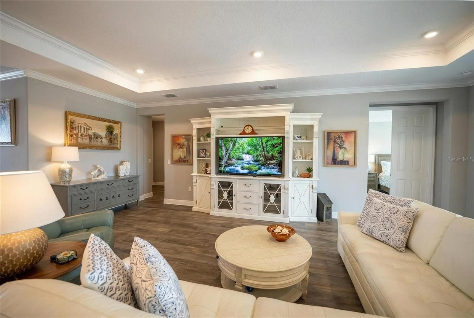 Image 29 of 61 For 8370 99th Terrace