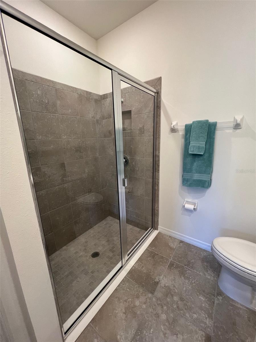 Image 12 of 36 For 5375 48th Place