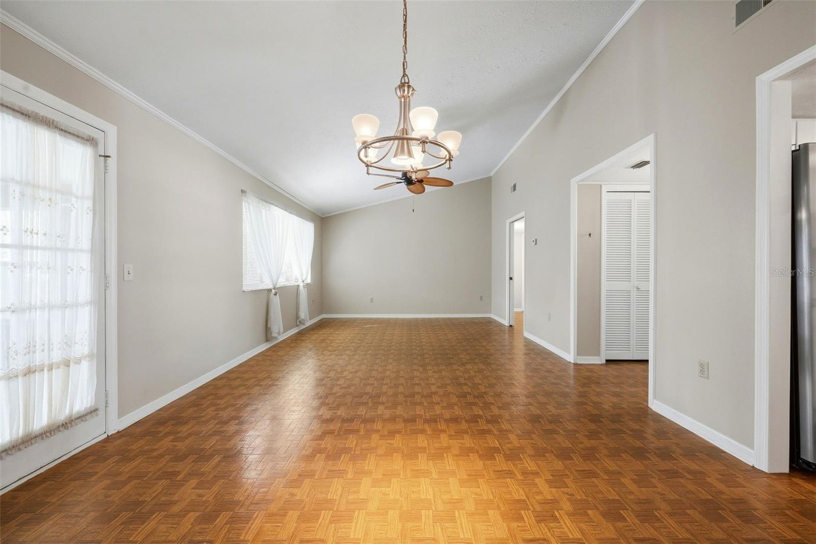 Image 16 of 48 For 554 Cherry Laurel Court