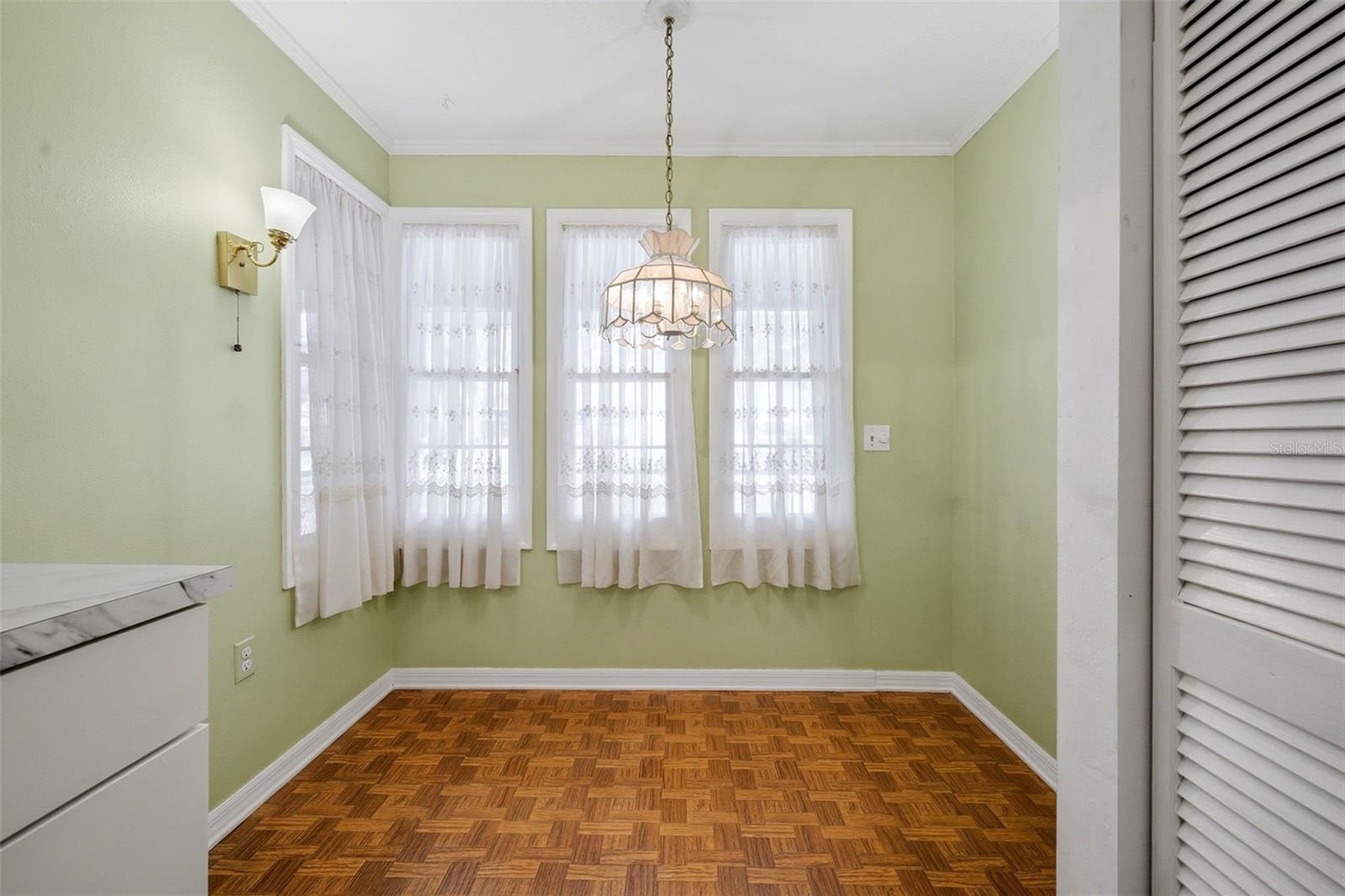 Image 21 of 48 For 554 Cherry Laurel Court