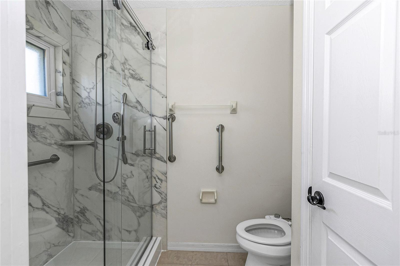 Image 32 of 51 For 6461 80th Place