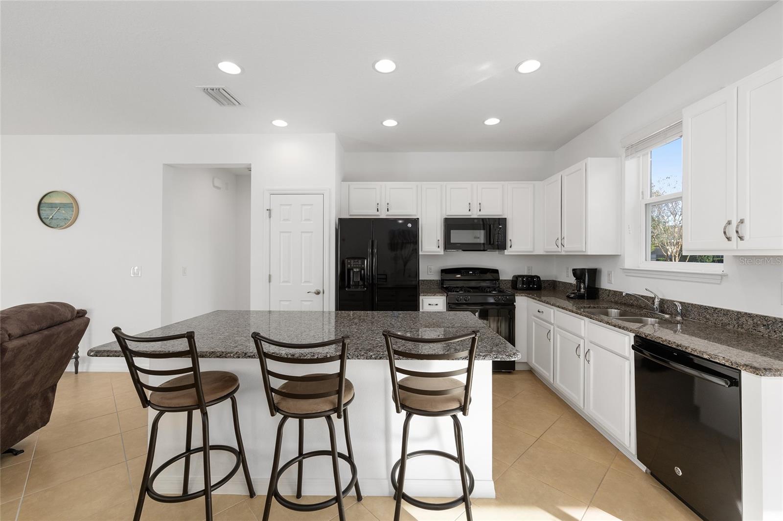 Image 20 of 49 For 5616 37th Lane Road